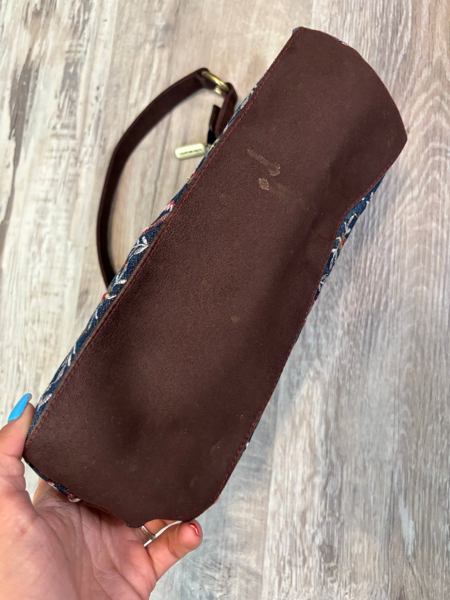 GLORIA VANDERBILT EMBROIDERED FLORAL HAND BAG PURSE