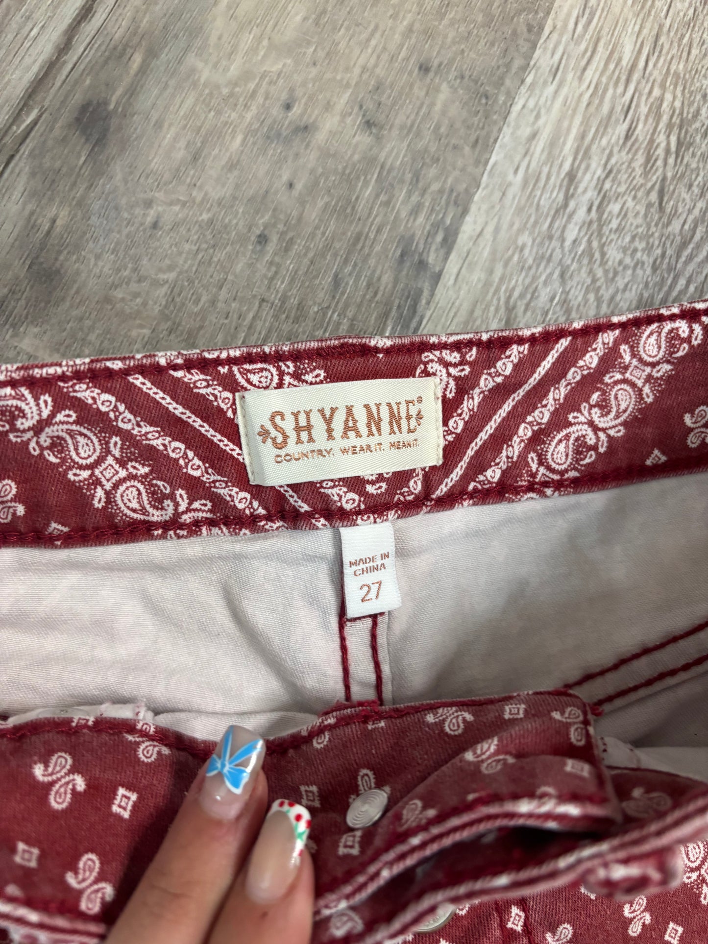 26” SHYANN PAISLEY BANDANA PRINT CUT OFF SHORTS