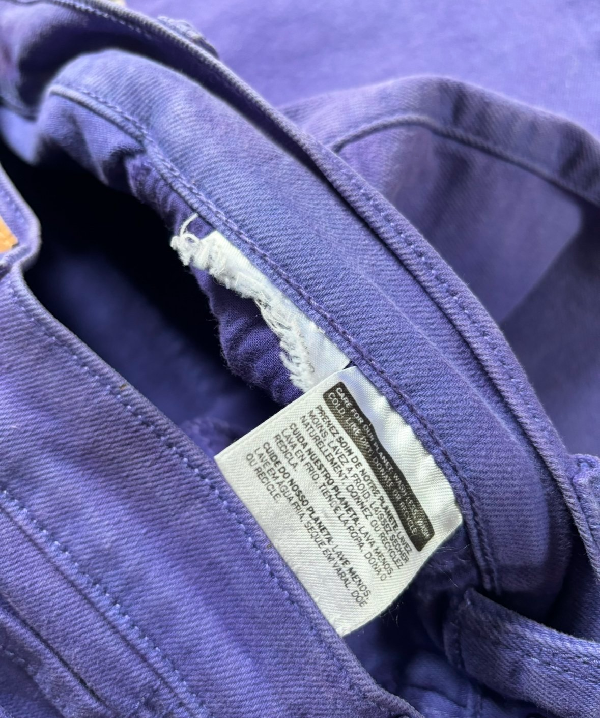 26” PURPLE BROWN-TAG LEVI JEANS 512 STRAIGHT LEG