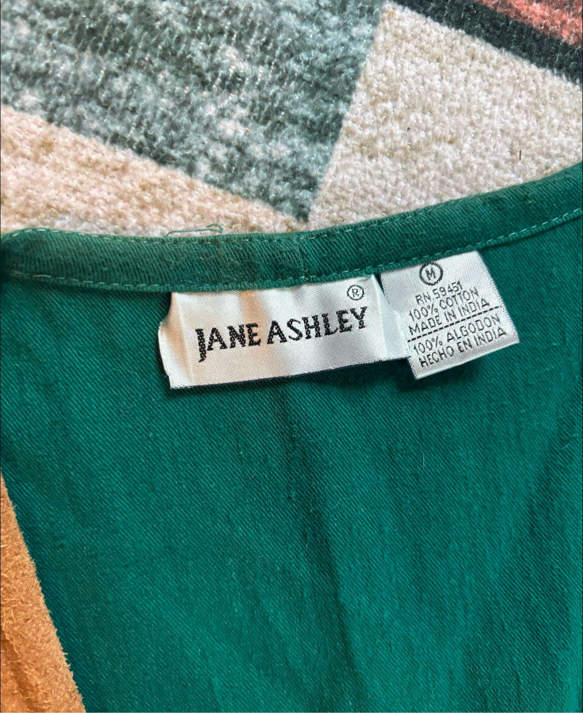 GRANNY PATCH VEST *VINTAGE*