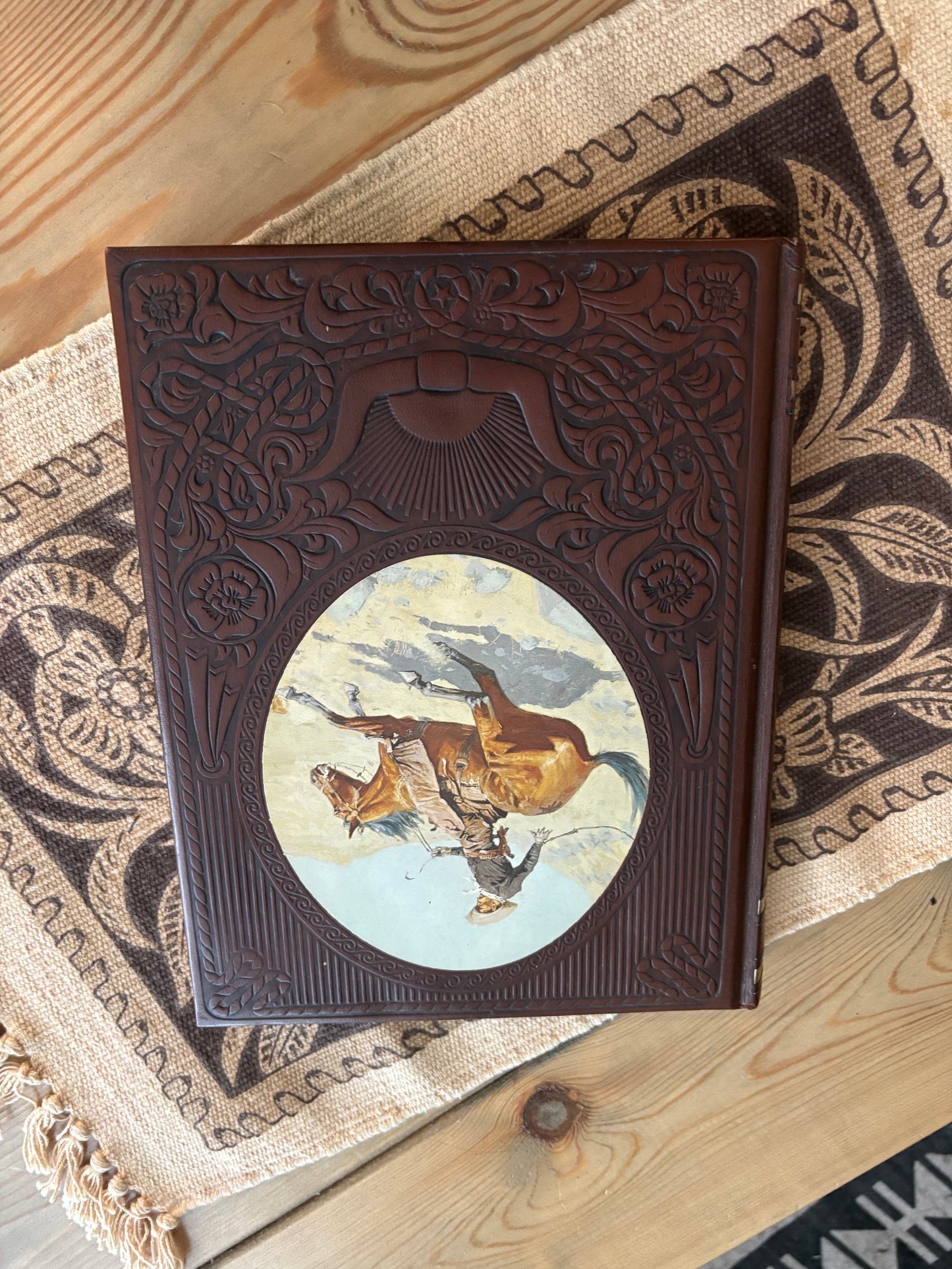 *VINTAGE* THE COWBOYS LEATHER COVER TIME LIFE OLD WEST BOOK