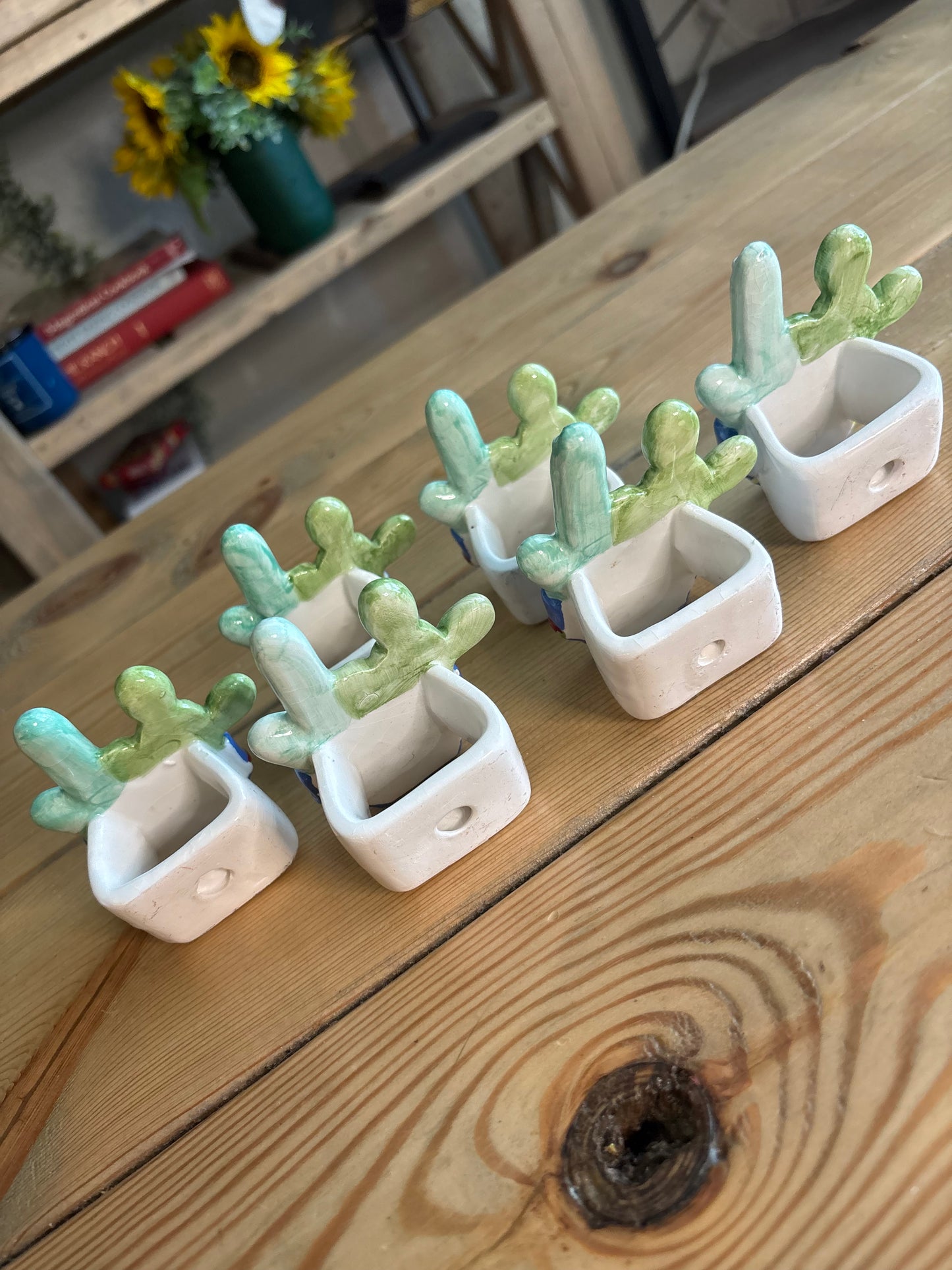 *VINTAGE* CERAMIC CACTUS NAPKIN RING HOLDERS SET OF 6