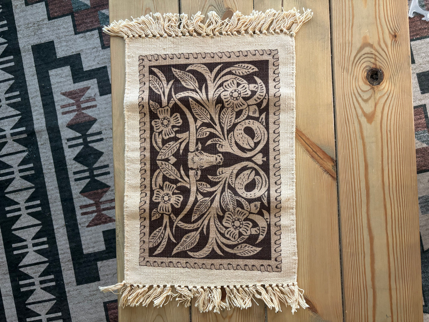 *VINTAGE* TOOLED LEATHER STYLE LONGHORN PLACE MAT SET OF 2