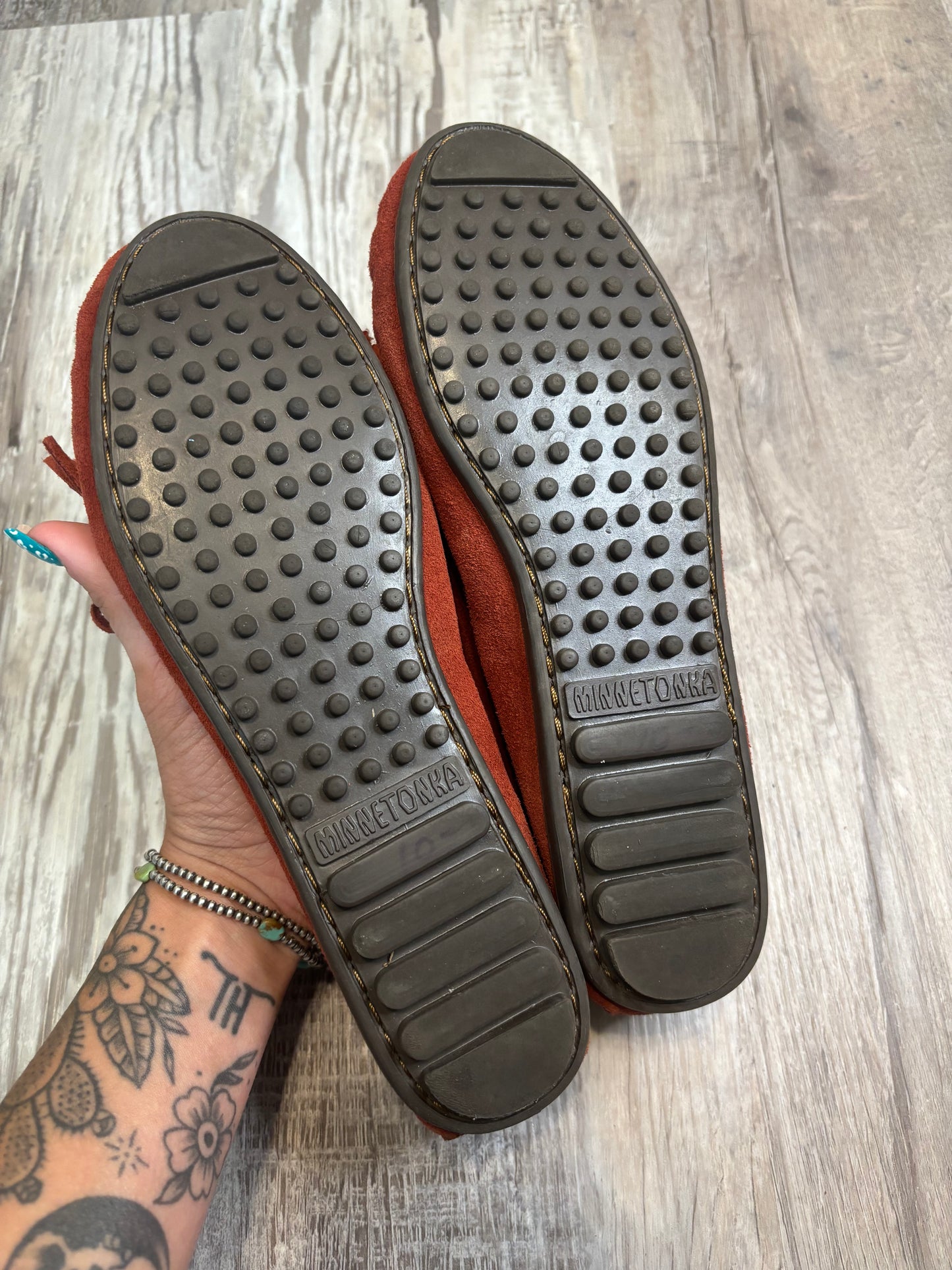 MINNETONKA KILTY MOCCASINS
