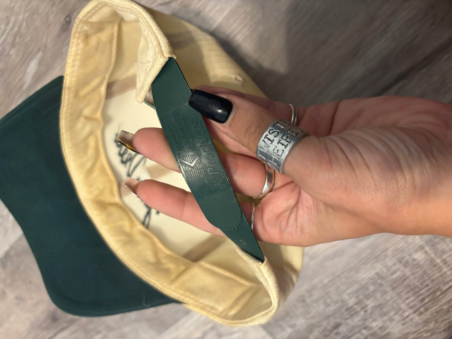 JOHN DEERE TRUCKER SNAPBACK HAT *VINTAGE*