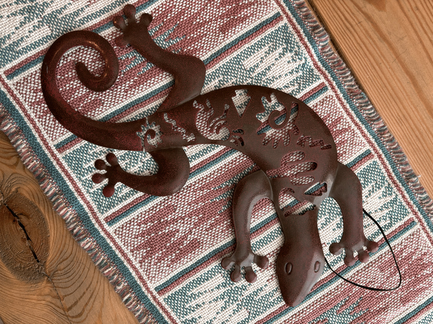 SOUTHWESTERN TIN WALL HANGING LIZARD *VINTAGE*