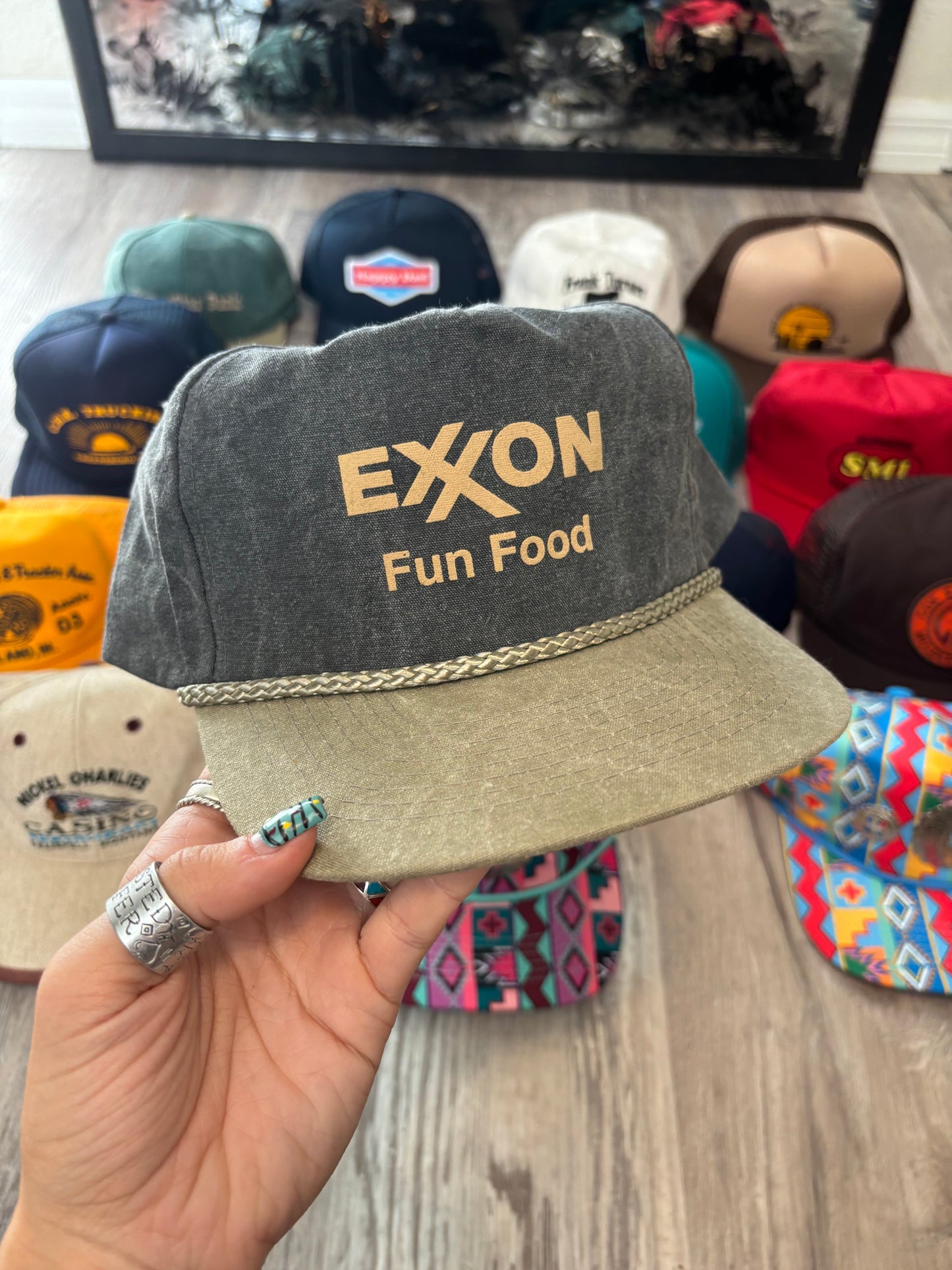*VINTAGE* EXXON TRUCKER HAT