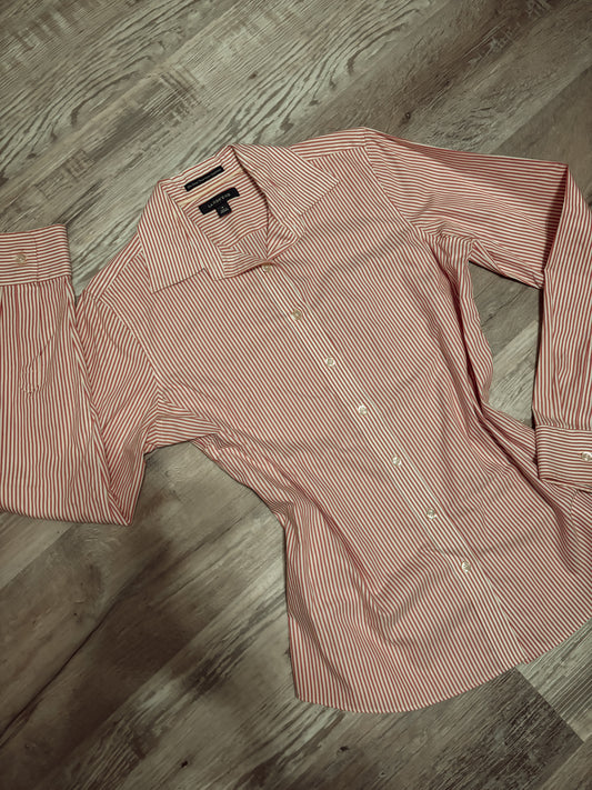 LANDS’ END PIN STRIPE BUTTON UP