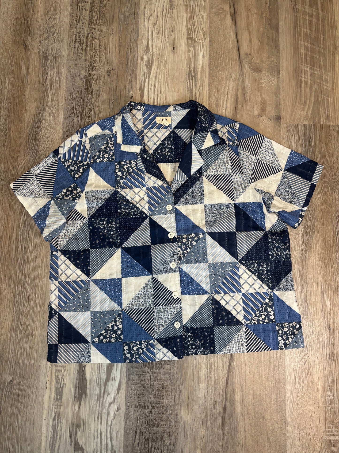 BLUE/ WHITE PATCHWORK QUILT STYLE BUTTON UP CROP