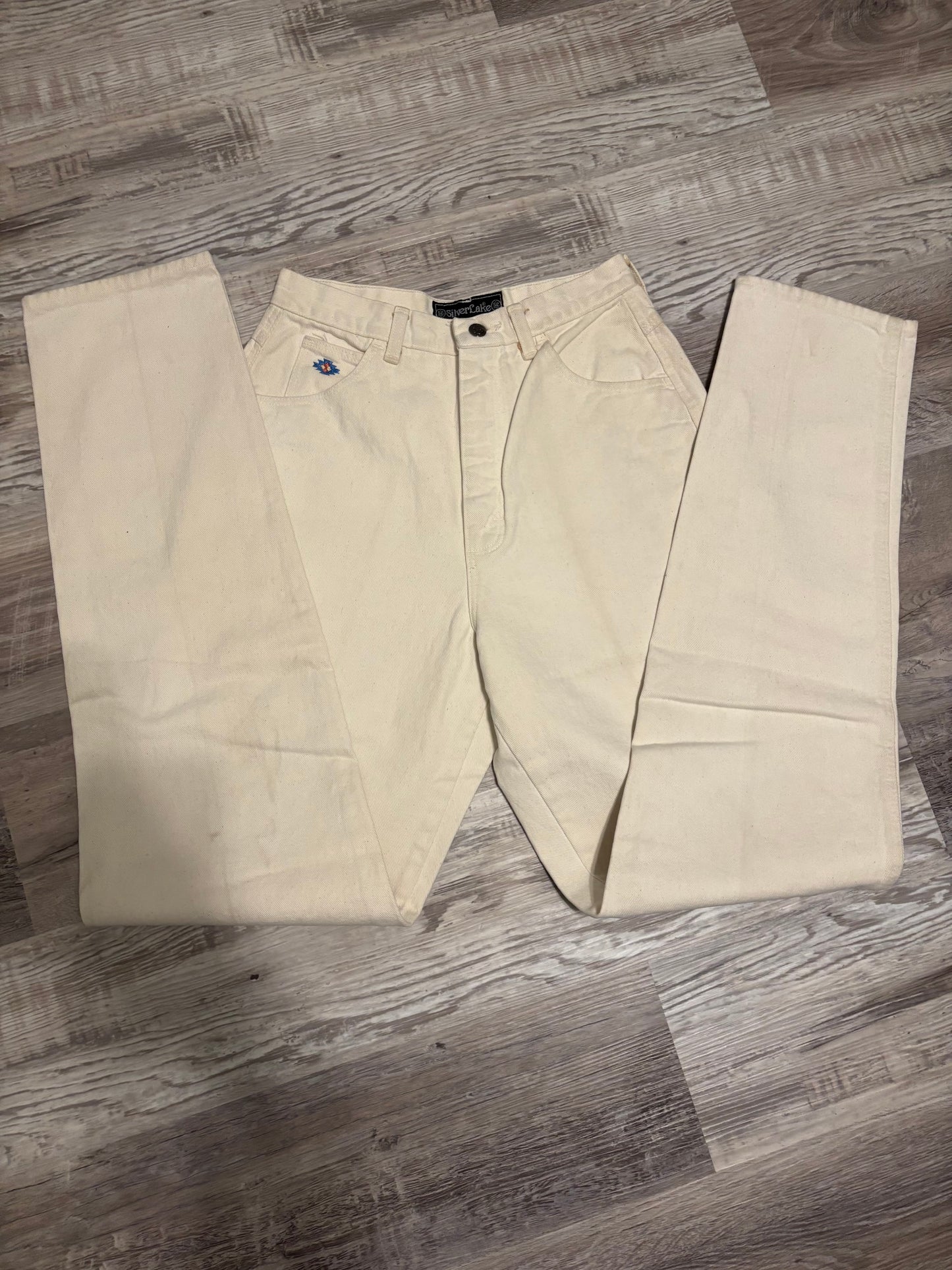*VINTAGE*RARE* 29” EMBROIDERED AZTEC OFF-WHITE WRANGER SILVERLAKE BAREBACK JEANS