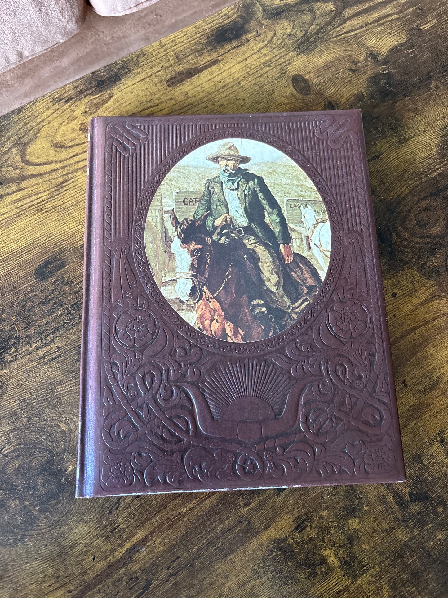 *VINTAGE* THE GUNSLINGERS LEATHER COVER TIME LIFE OLD WEST BOOK
