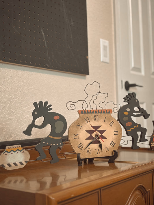 *VINTAGE* KOKOPELLI WALL CLOCK DECOR