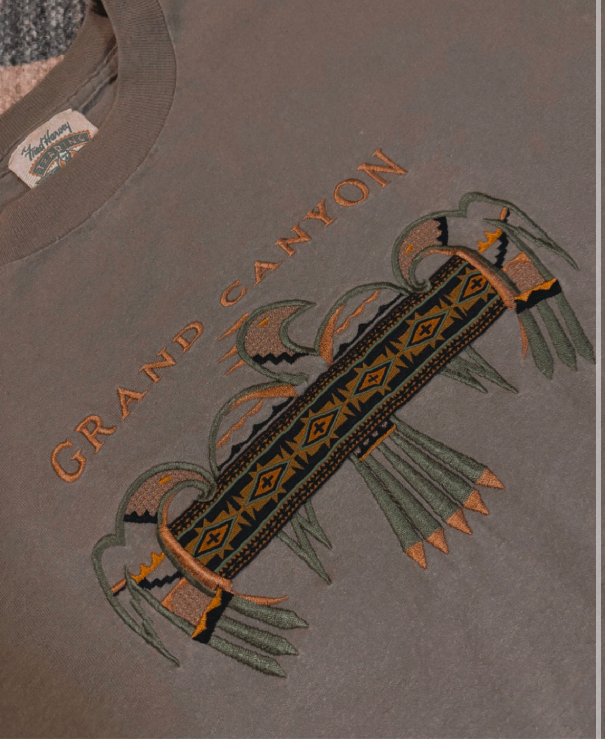 EMBROIDERED GRAND CANYON THUNDERBIRD TEE *VINTAGE*