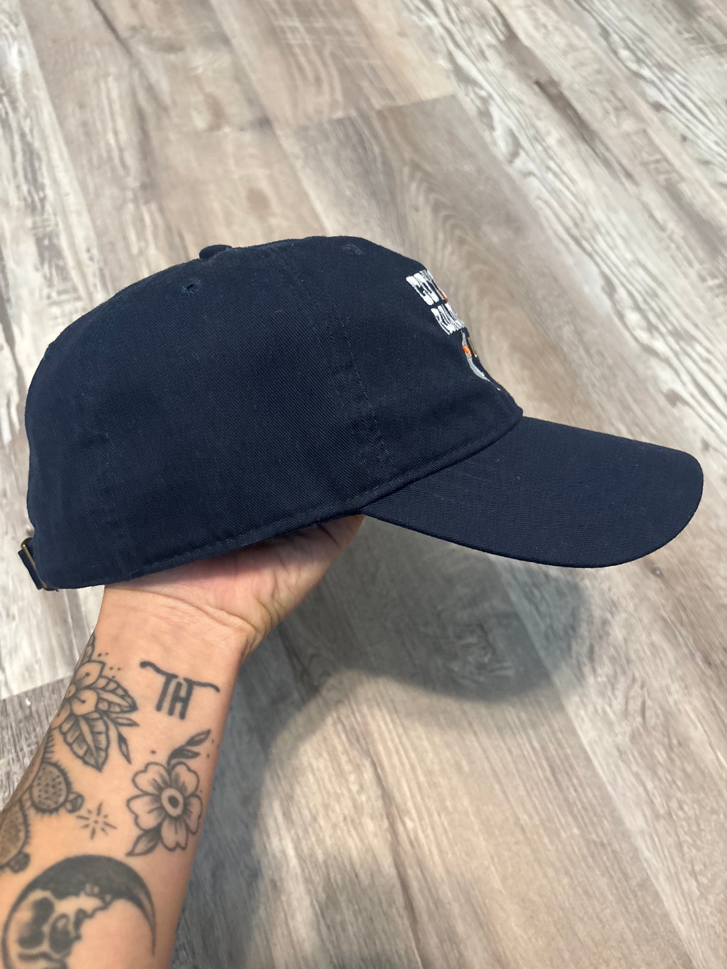 COYOTE ROAD HOUSE WISCONSIN HAT