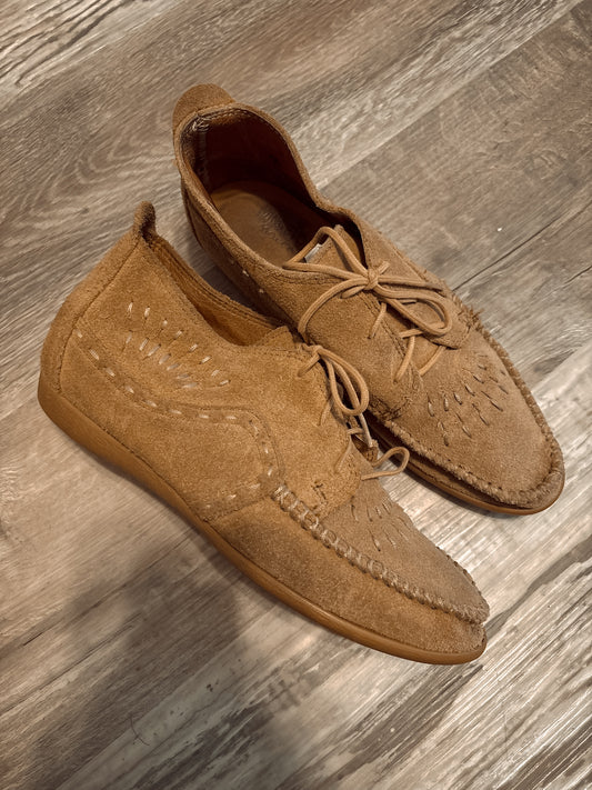 *VINTAGE* MINNETONKA BROWN SUEDE MOCCASINS