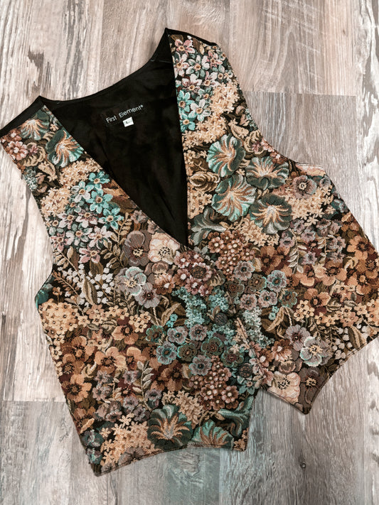 FLORAL TAPESTRY VEST *VINTAGE*