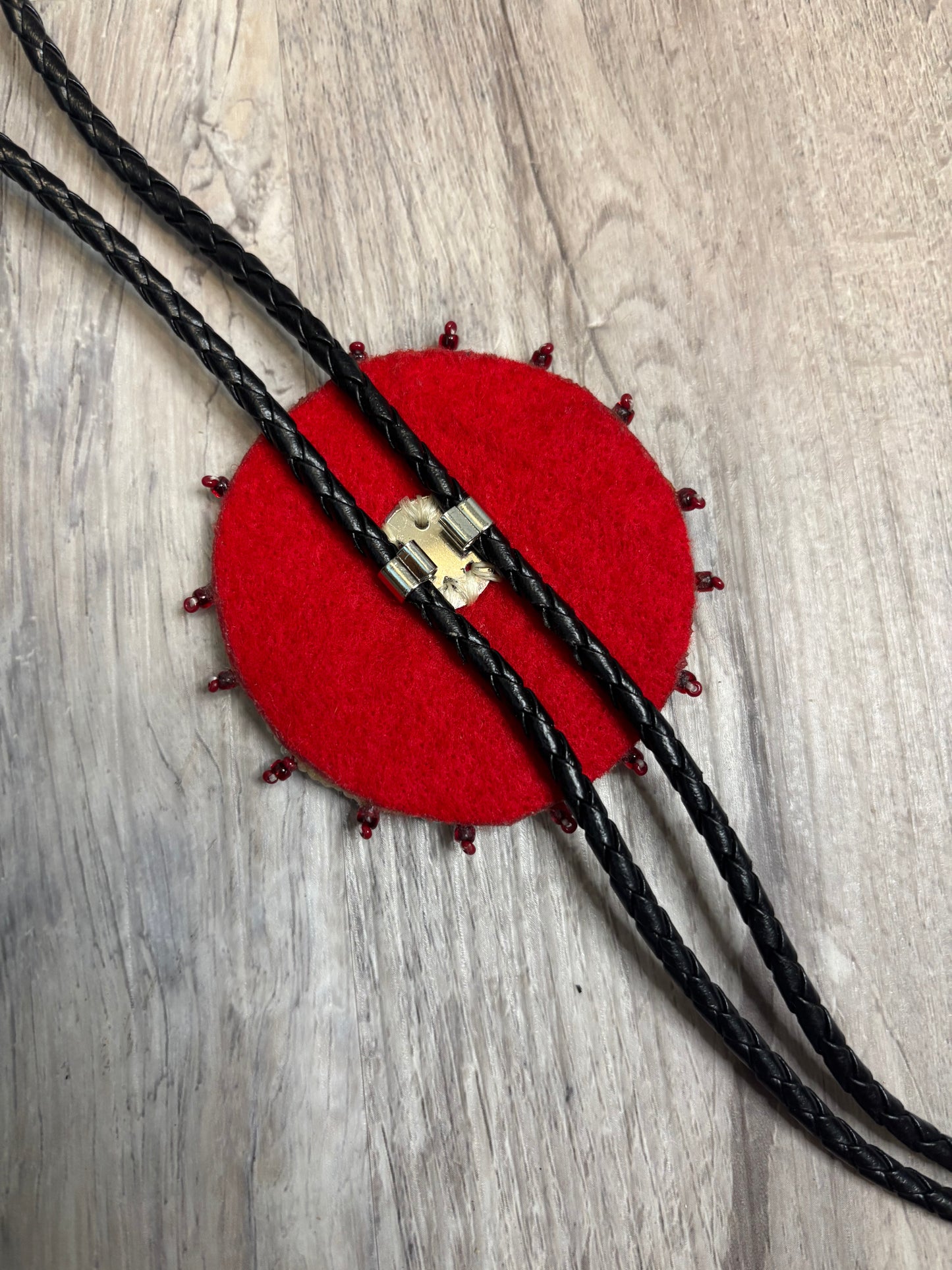 NATIVE THUNDERBIRD BEADED BOLO TIE *VINTAGE*
