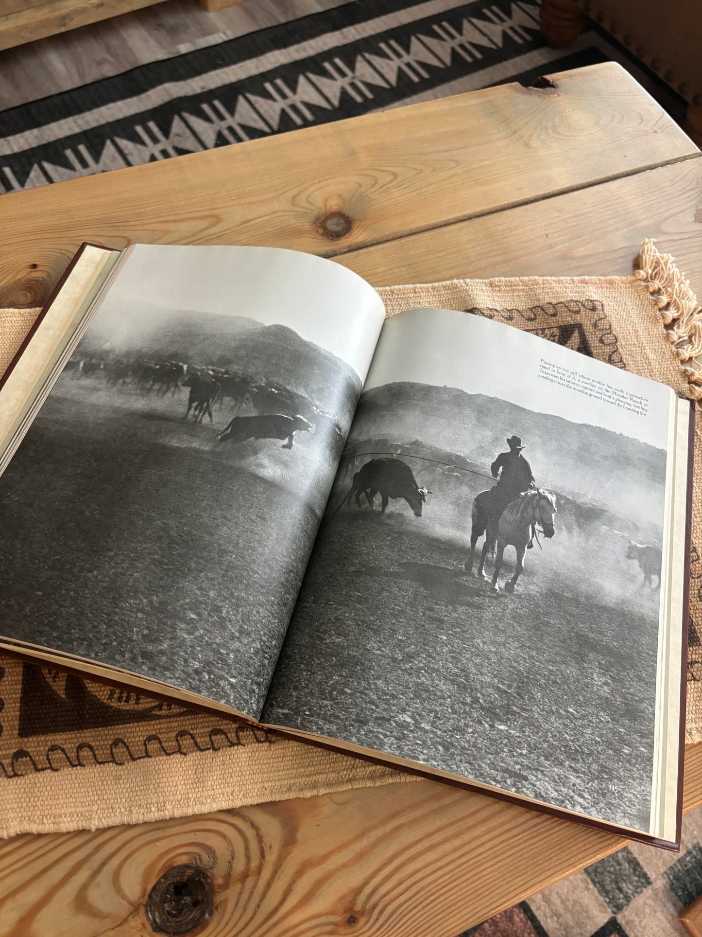 *VINTAGE* THE COWBOYS LEATHER COVER TIME LIFE OLD WEST BOOK