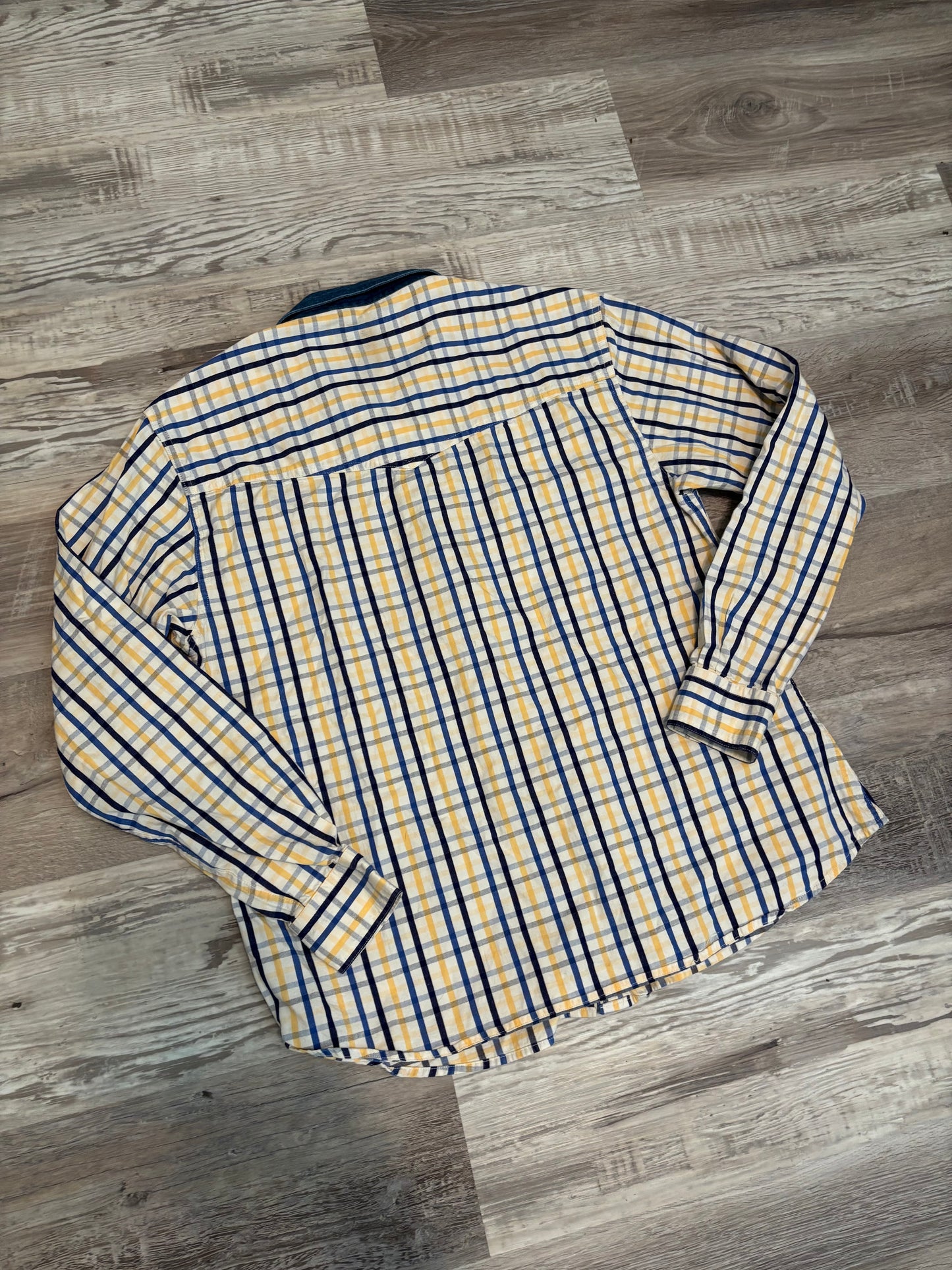 *VINTAGE* DENIM COLLAR PLAID ROPER BUTTON UP