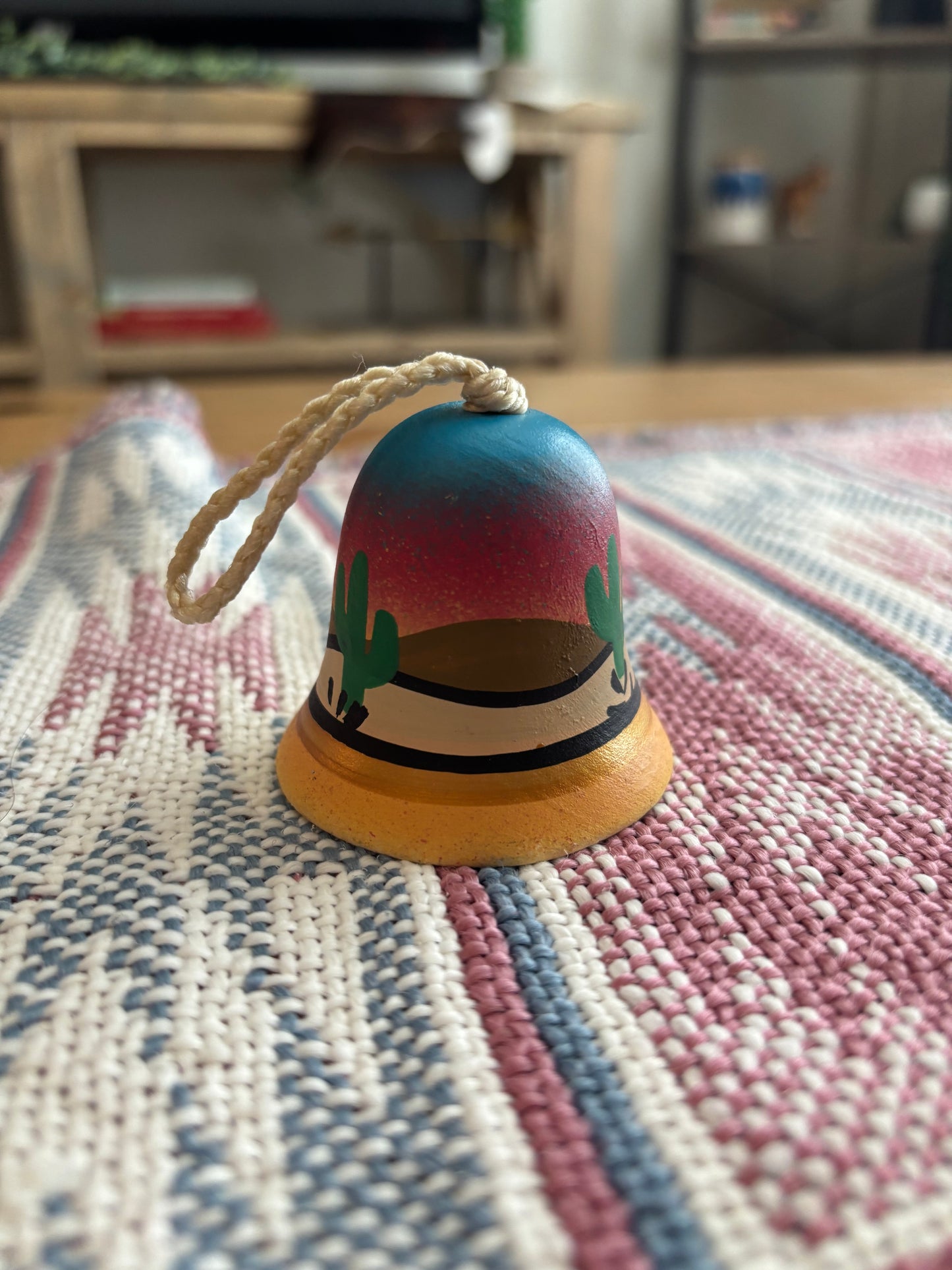 MINI GRAND CANYON HANDPAINTED TESA BELL *VINTAGE*