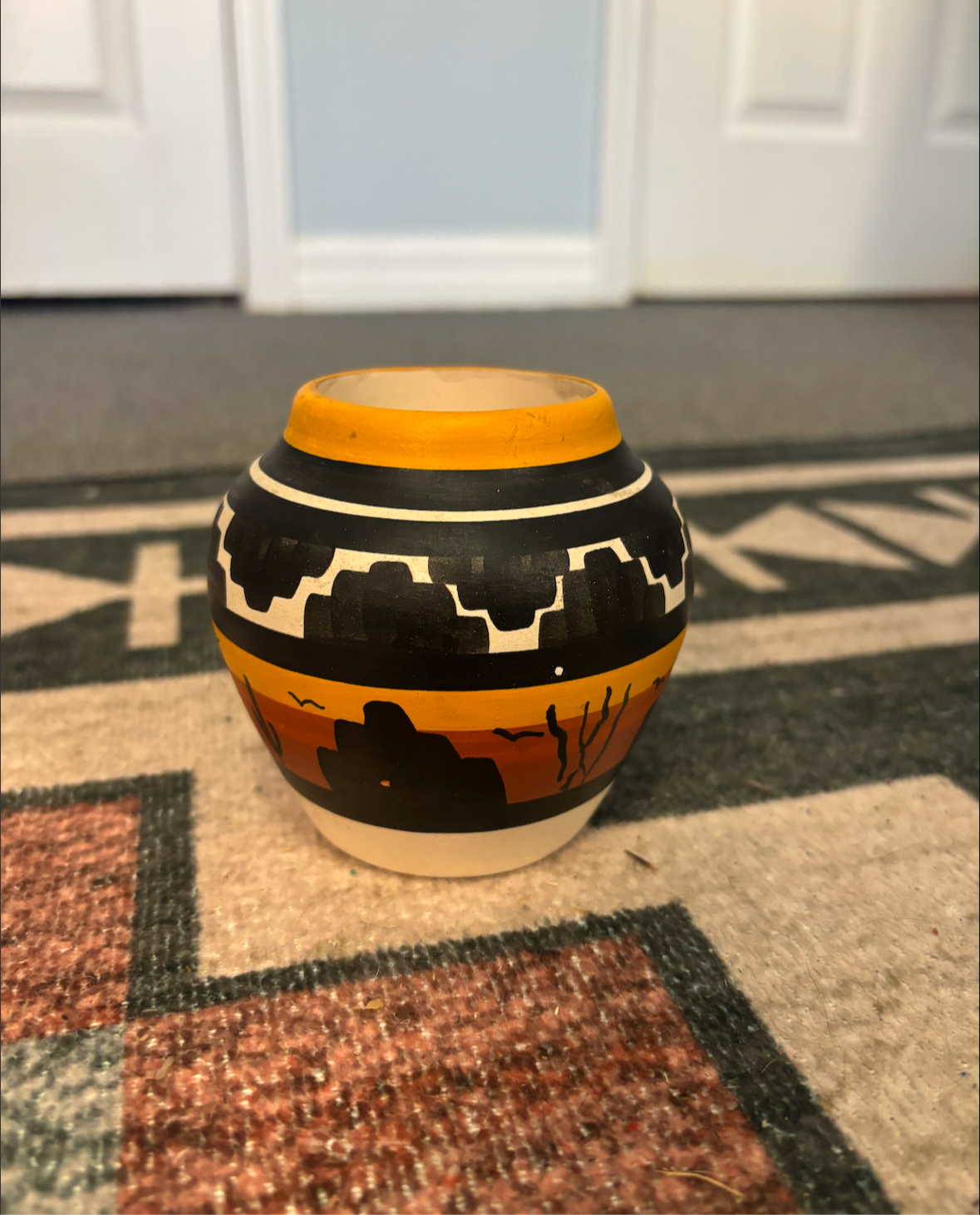 DINÈ CACTUS HANDPAINTED POTTERY SMALL VASE *VINTAGE*