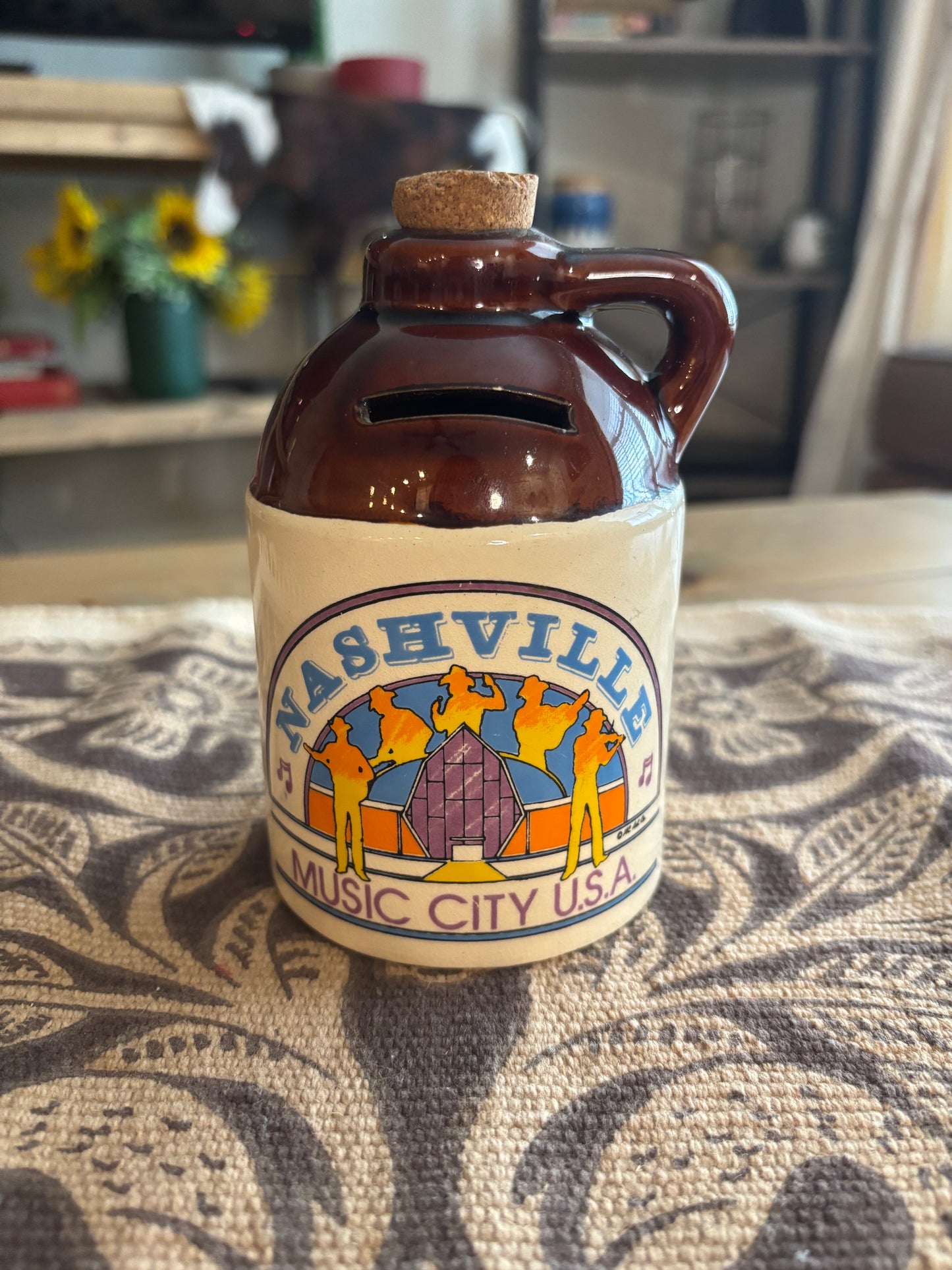 *VINTAGE* NASHVILLE WHISKEY JUG COIN BANK