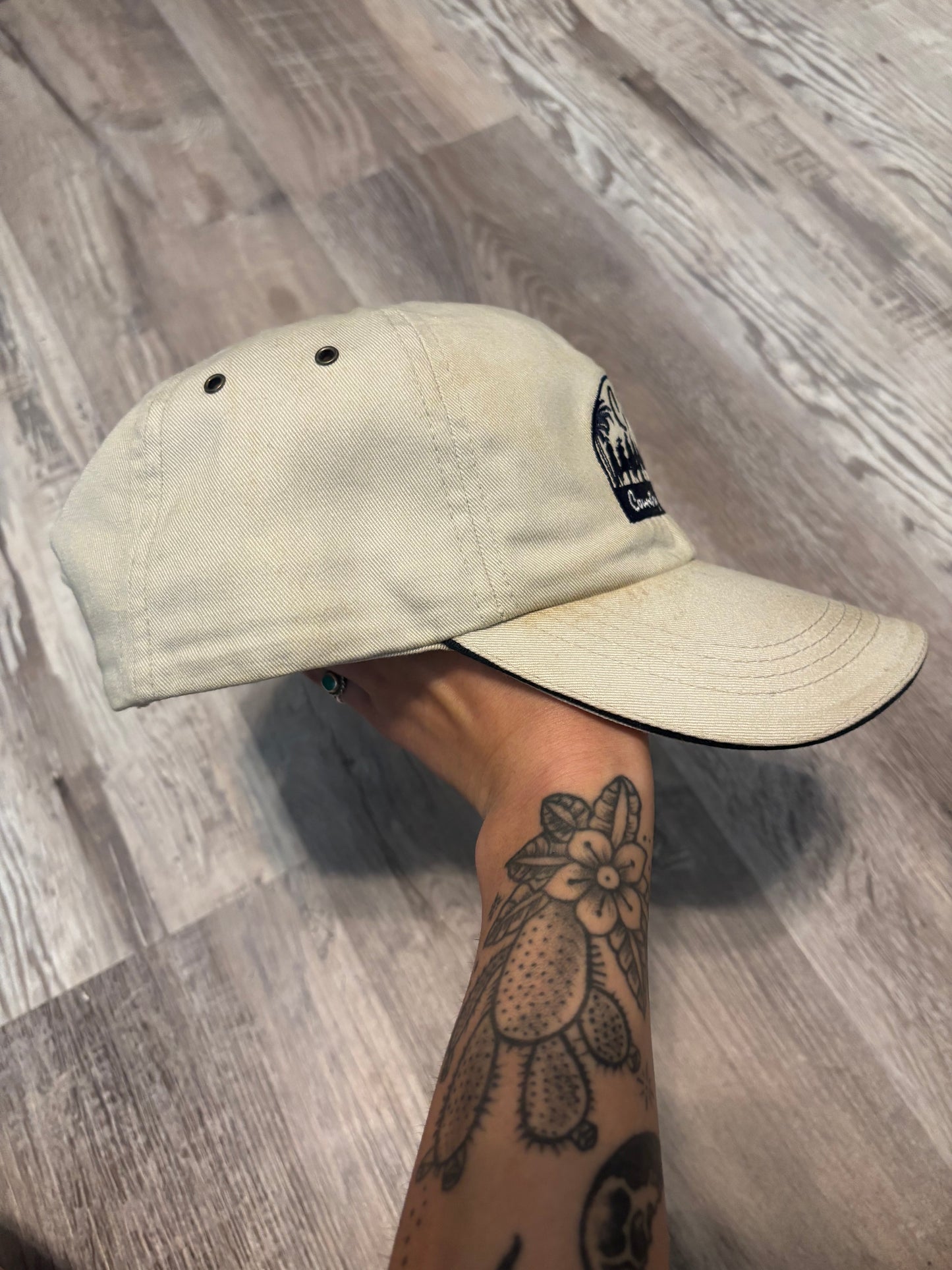 COUNTRY STABLES HAT *VINTAGE*