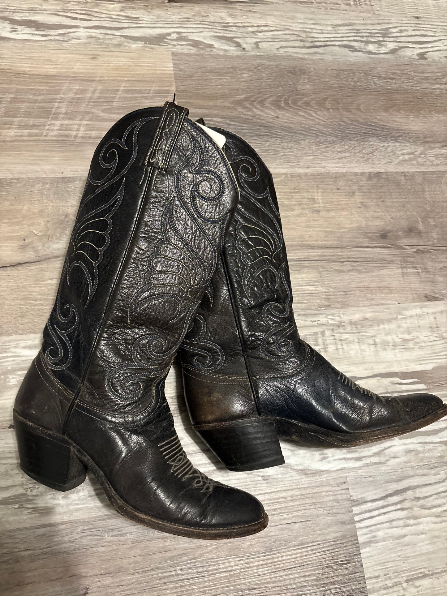 *VINTAGE* GORGEOUS BLACK/NAVY BUTTERFLY BOOTS