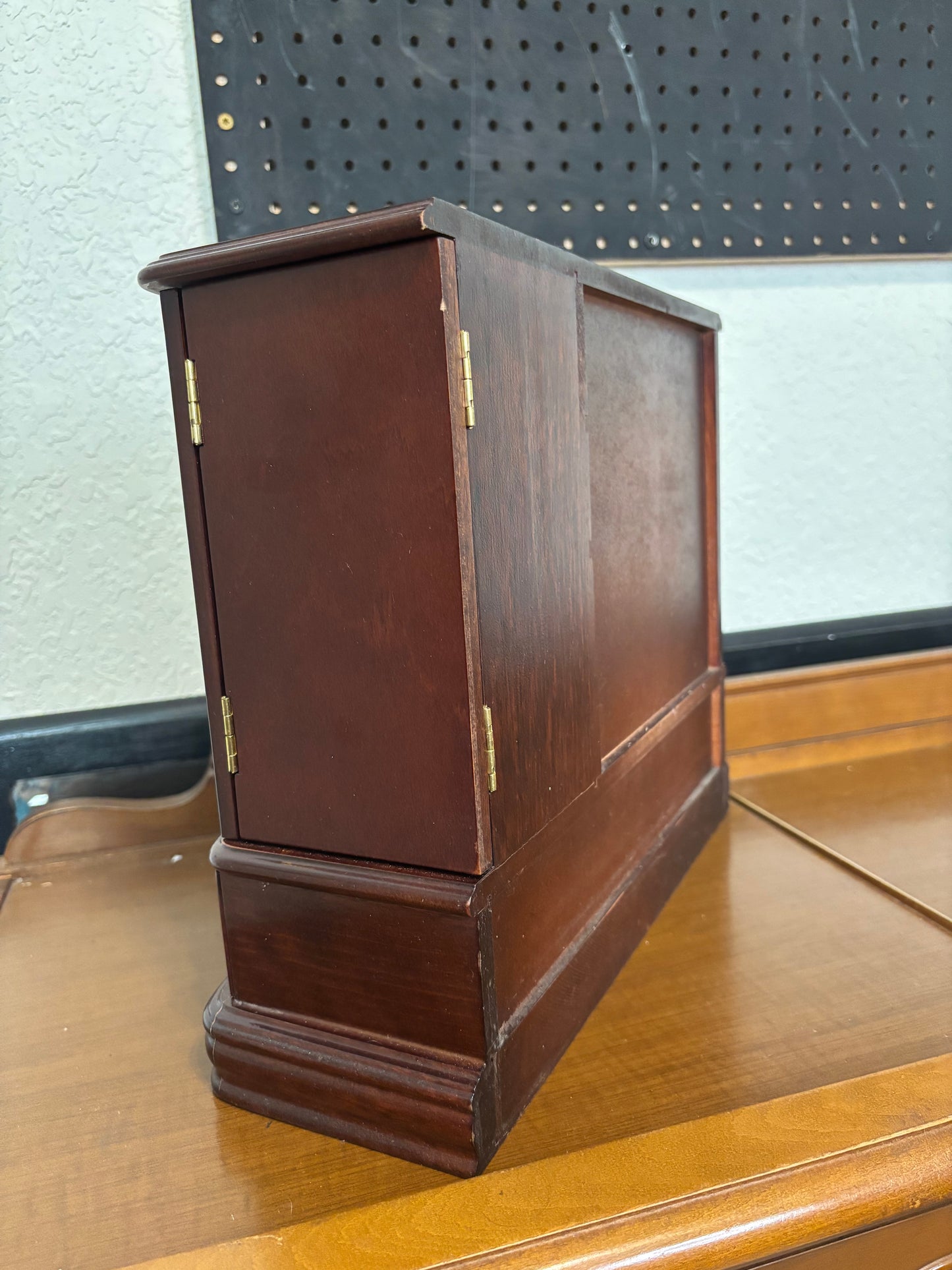 *VINTAGE* LARGE JEWELRY ARMOIRE BOX
