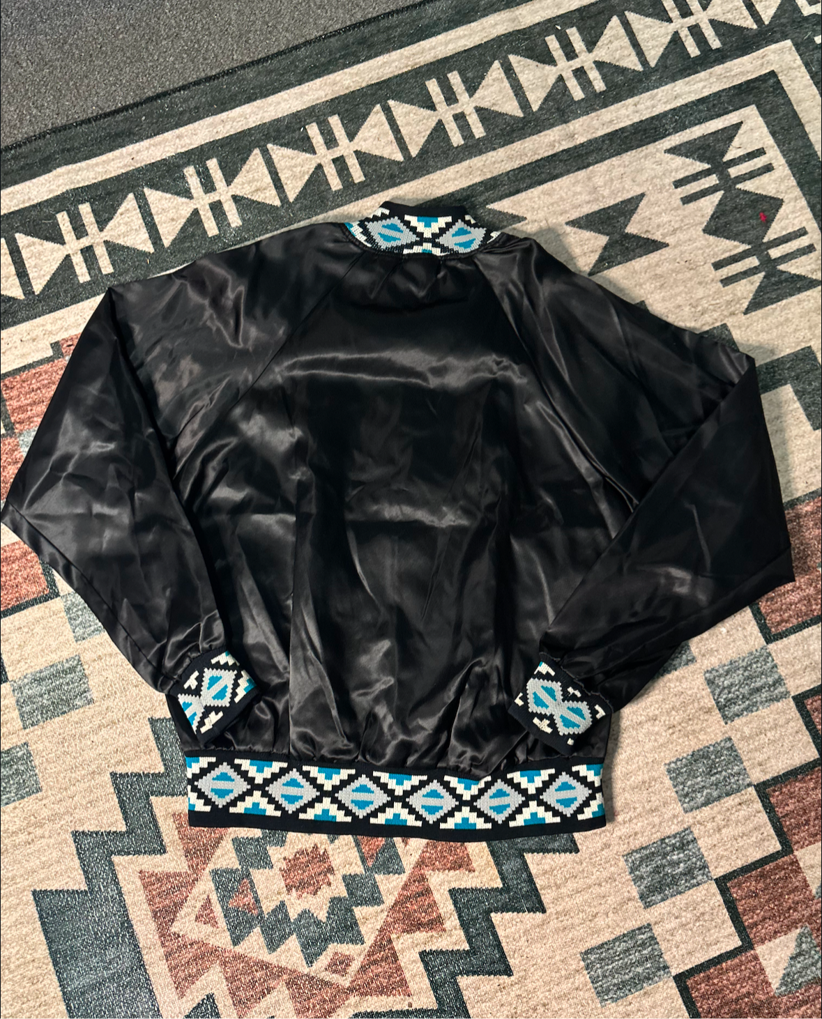 AZTEC SATIN BOMBER JACKET *VINTAGE*