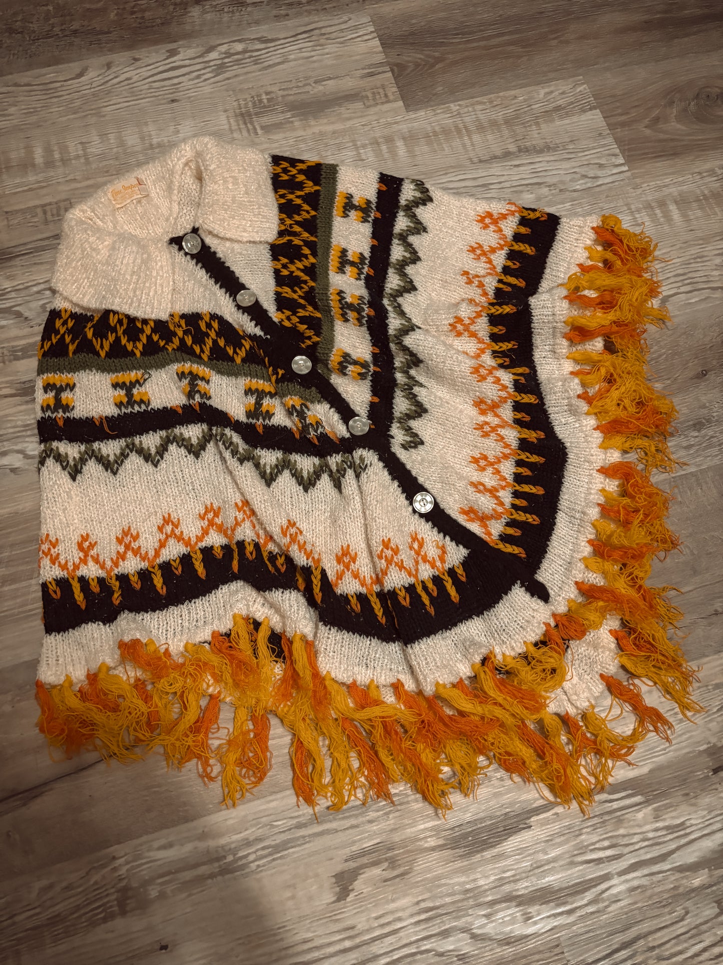 *VINTAGE* KNIT PONCHO