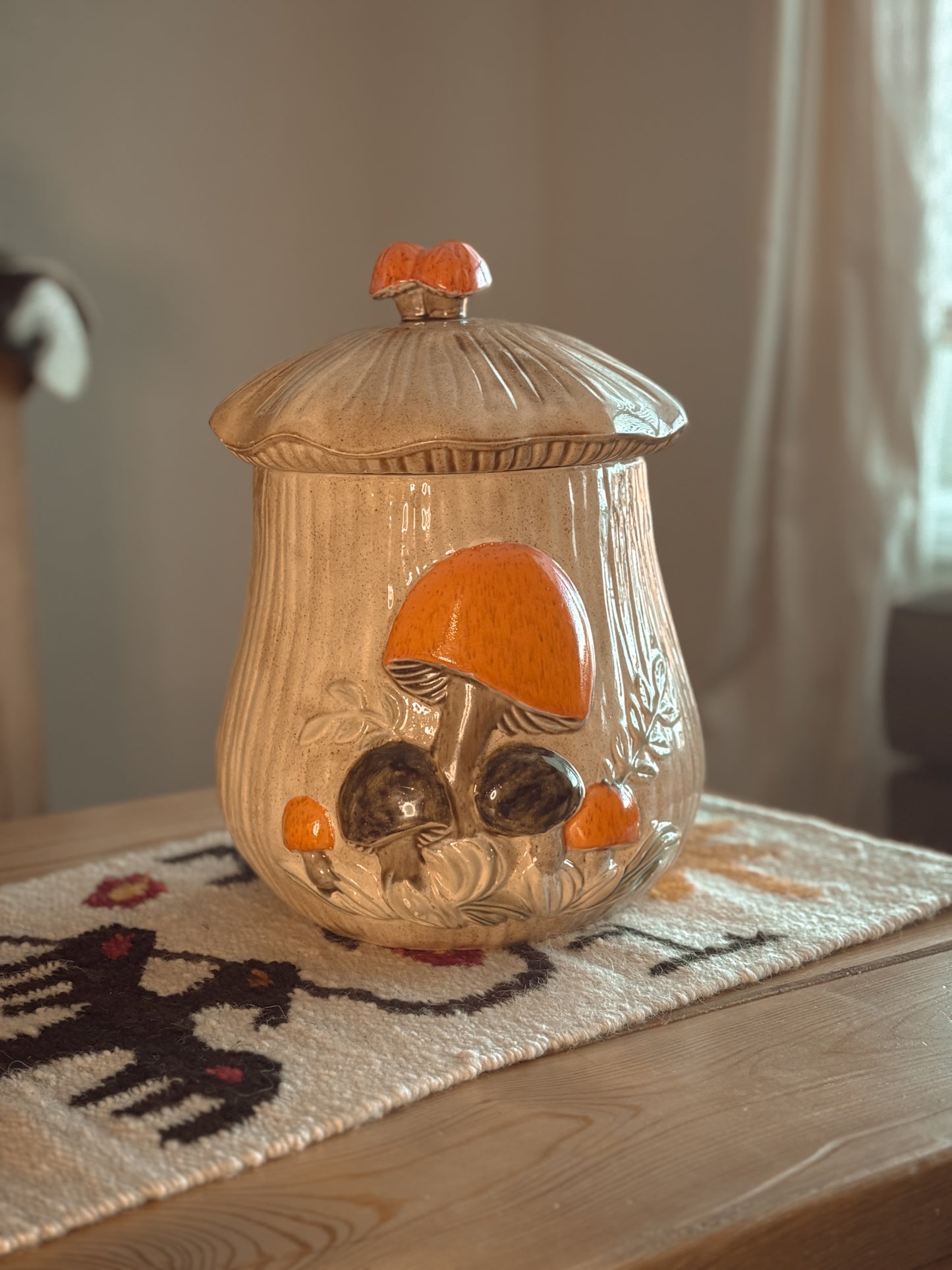 *VINTAGE* ARNEL MUSHROOM CANISTER COOKIE JAR