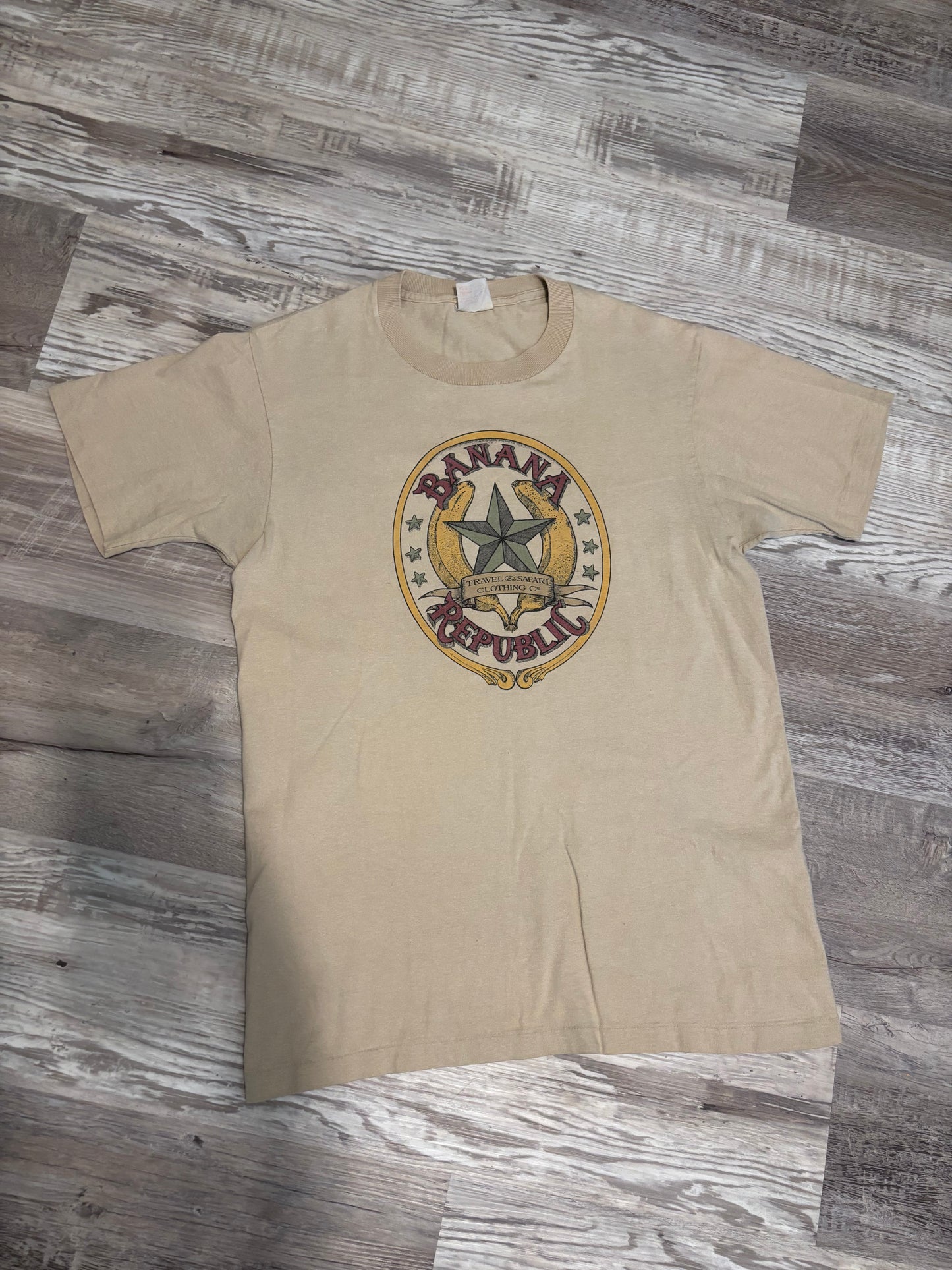 *VINTAGE* BANANA REPUBLIC TEE