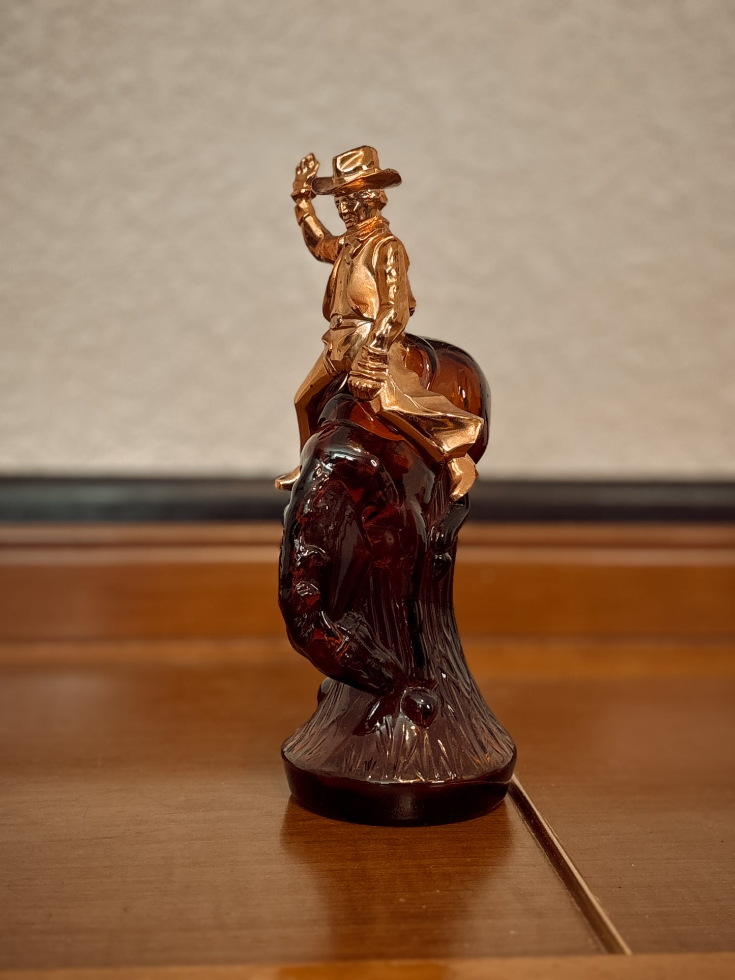 *VINTAGE* BUCKING BRONCO AVON COLOGNE BOTTLE