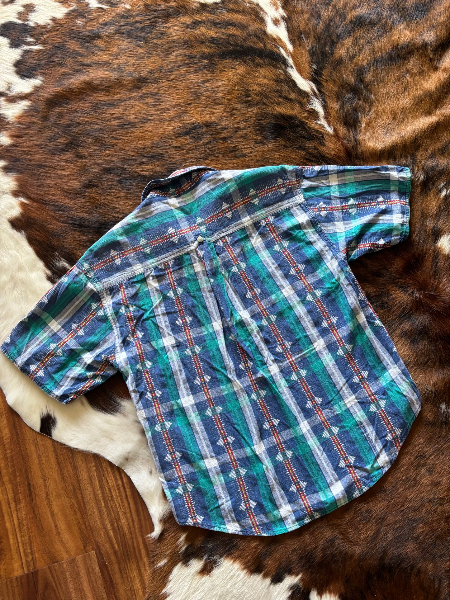 Southwestern Plaid Women’s Short Sleeved Button Up Shirt *VINTAGE*