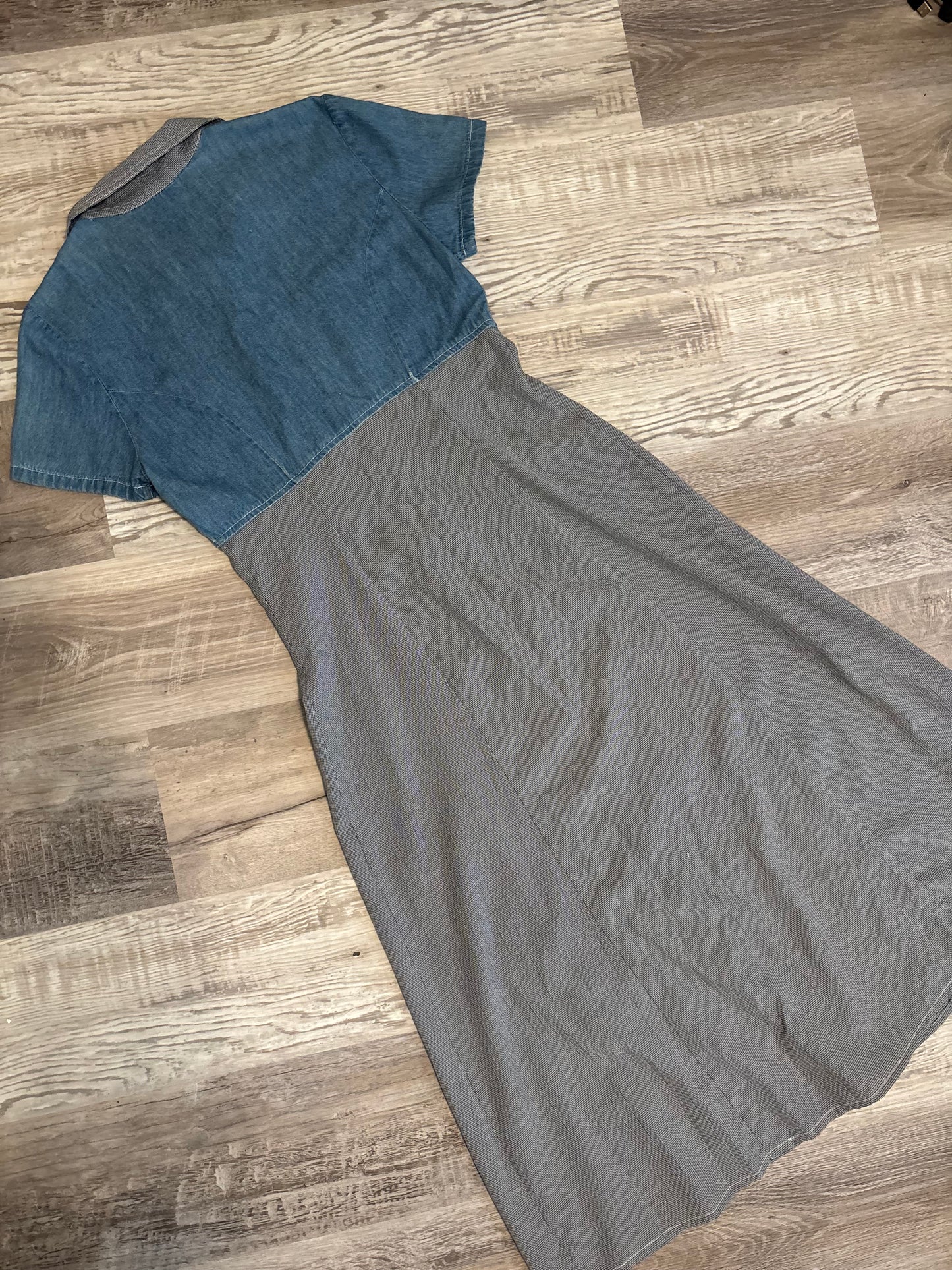 *VINTAGE* DENIM TOP, HOUNDSTOOTH, BUTTON FRONT DRESS
