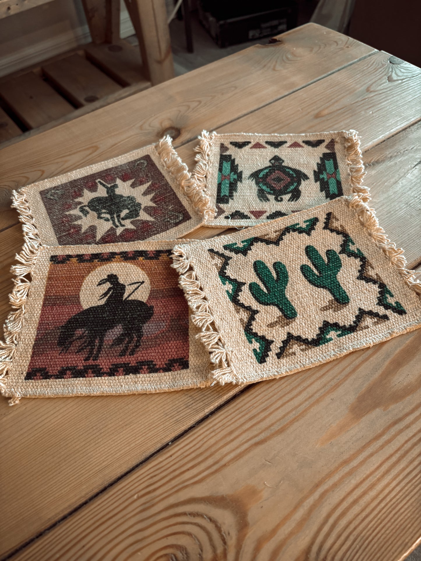 *VINTAGE* SOUTHWESTERN MUG RUG COASTERS