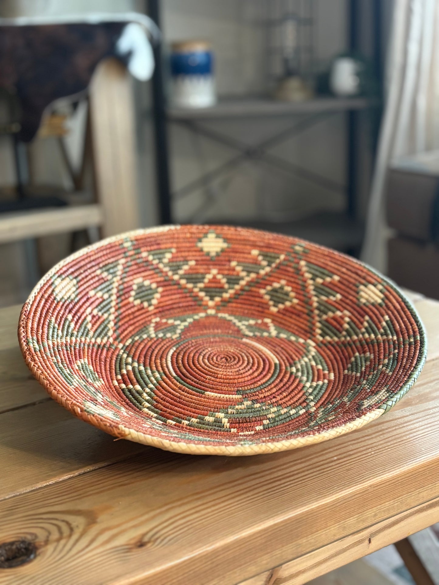 *VINTAGE* WOVEN GRAIN BASKET