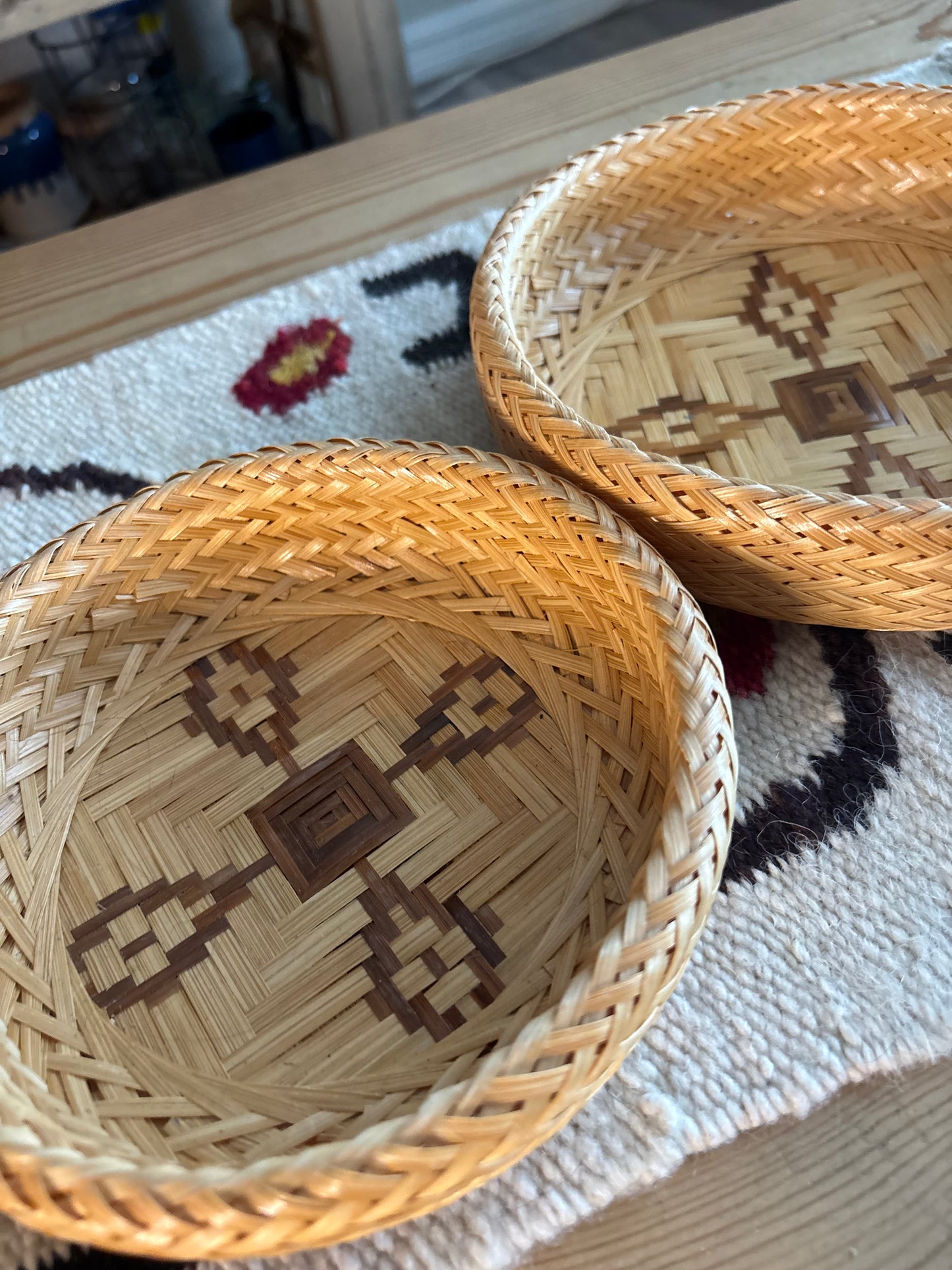 *VINTAGE* WOVEN NESTING BASKETS
