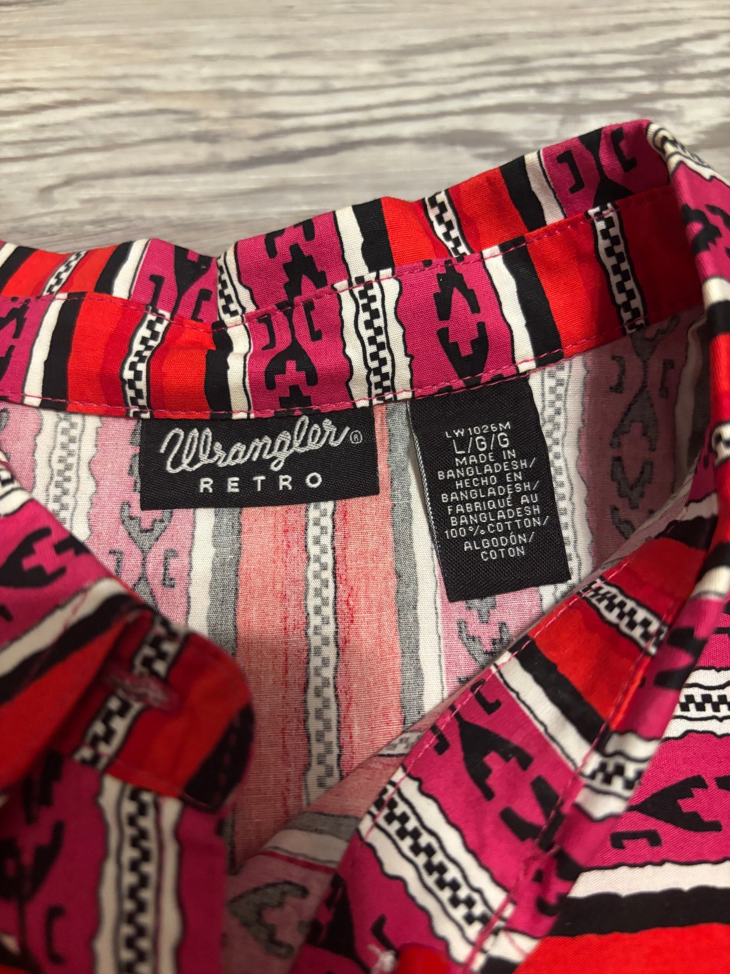 WRANGLER RETRO PINK AZTEC PEARL SNAP