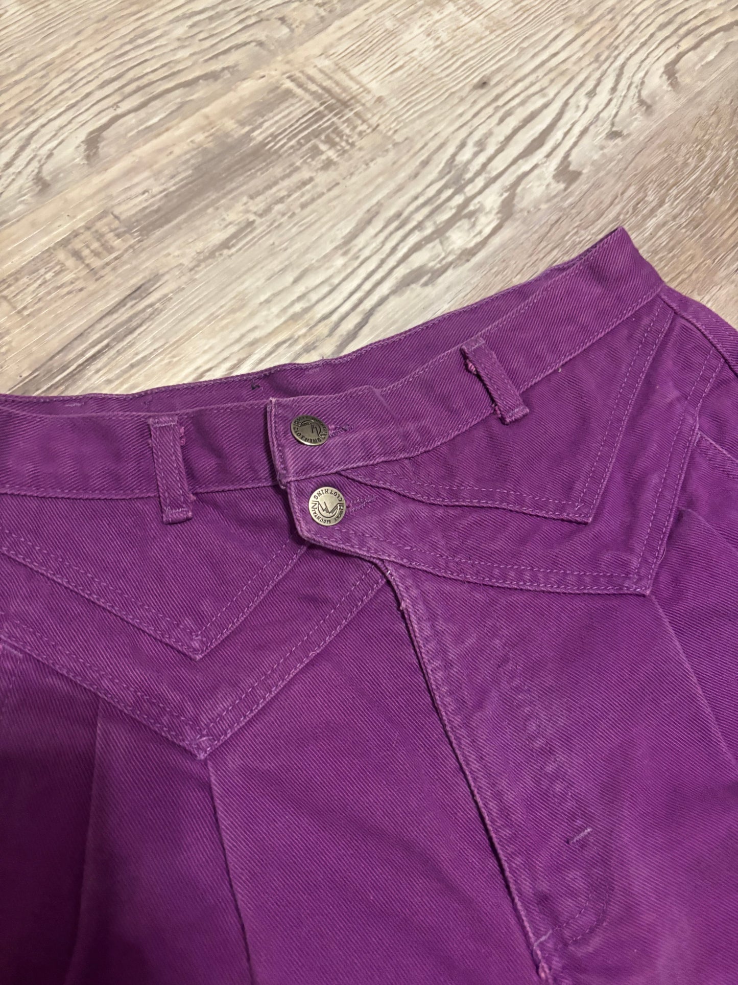 *VINTAGE* 29” PURPLE ROCKIES ROCKY MOUNTAIN BAREBACK JEANS