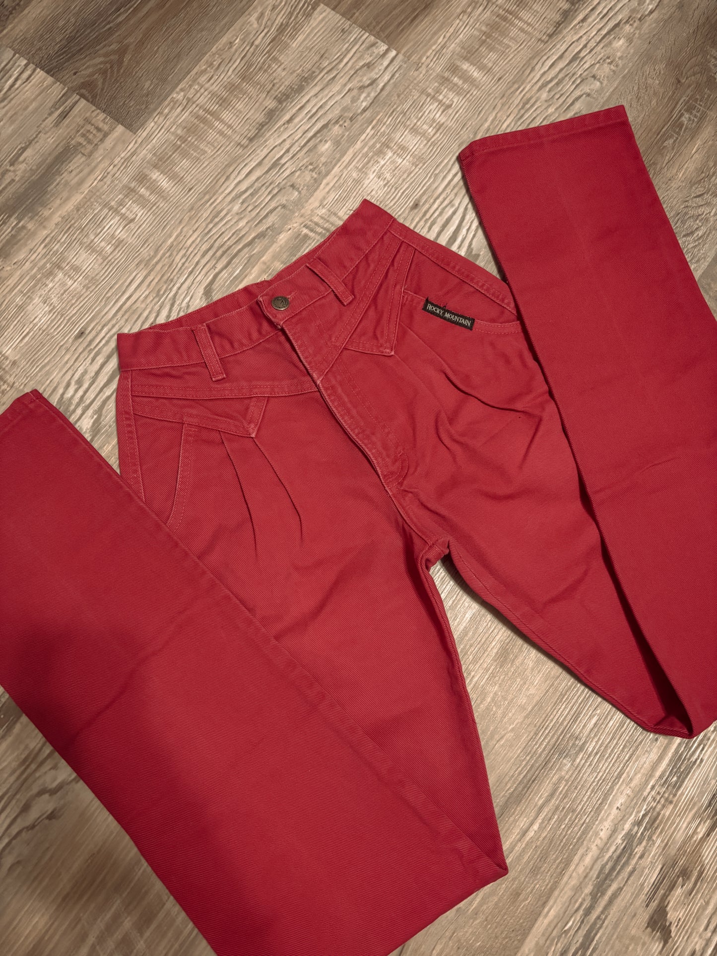 *VINTAGE* 24” BRIGHT PINK ROCKIES ROCKY MOUNTAIN BAREBACK JEANS