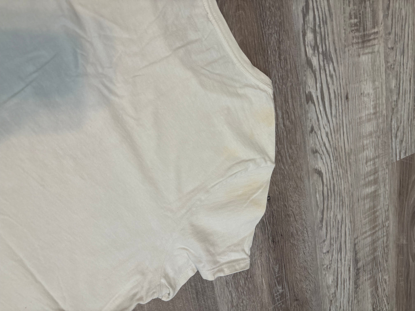 LEVI’S 73 HEART BABY TEE