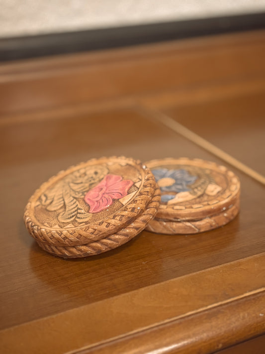 *VINTAGE* CERAMIC “LEATHER TOOLED” FLORAL COASTERS SET FULL COLOR