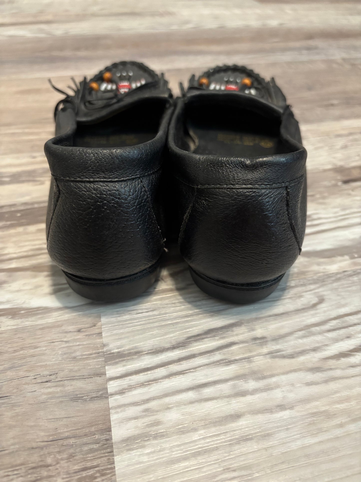VALLEY LANE THUNDERBIRD BEADED MOCCASINS