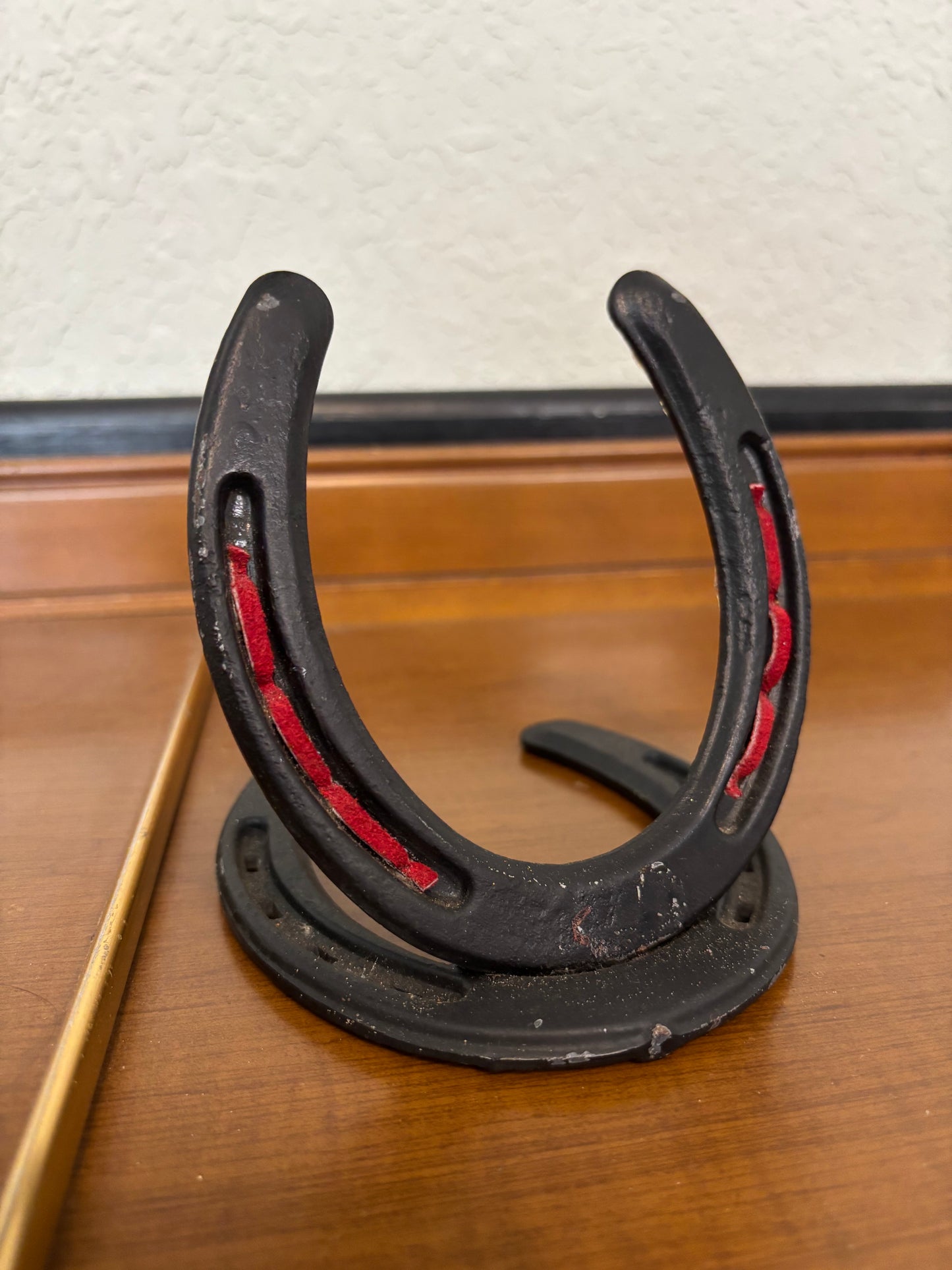 *VINTAGE* HORSE SHOE BOOT JACK