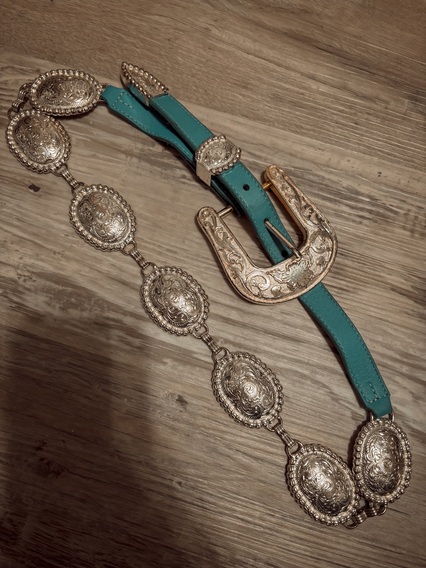 *VINTAGE*RARE* TURQUOISE FAMOUS TONY LAMA CONCHO CHAIN BELT (off buckle)