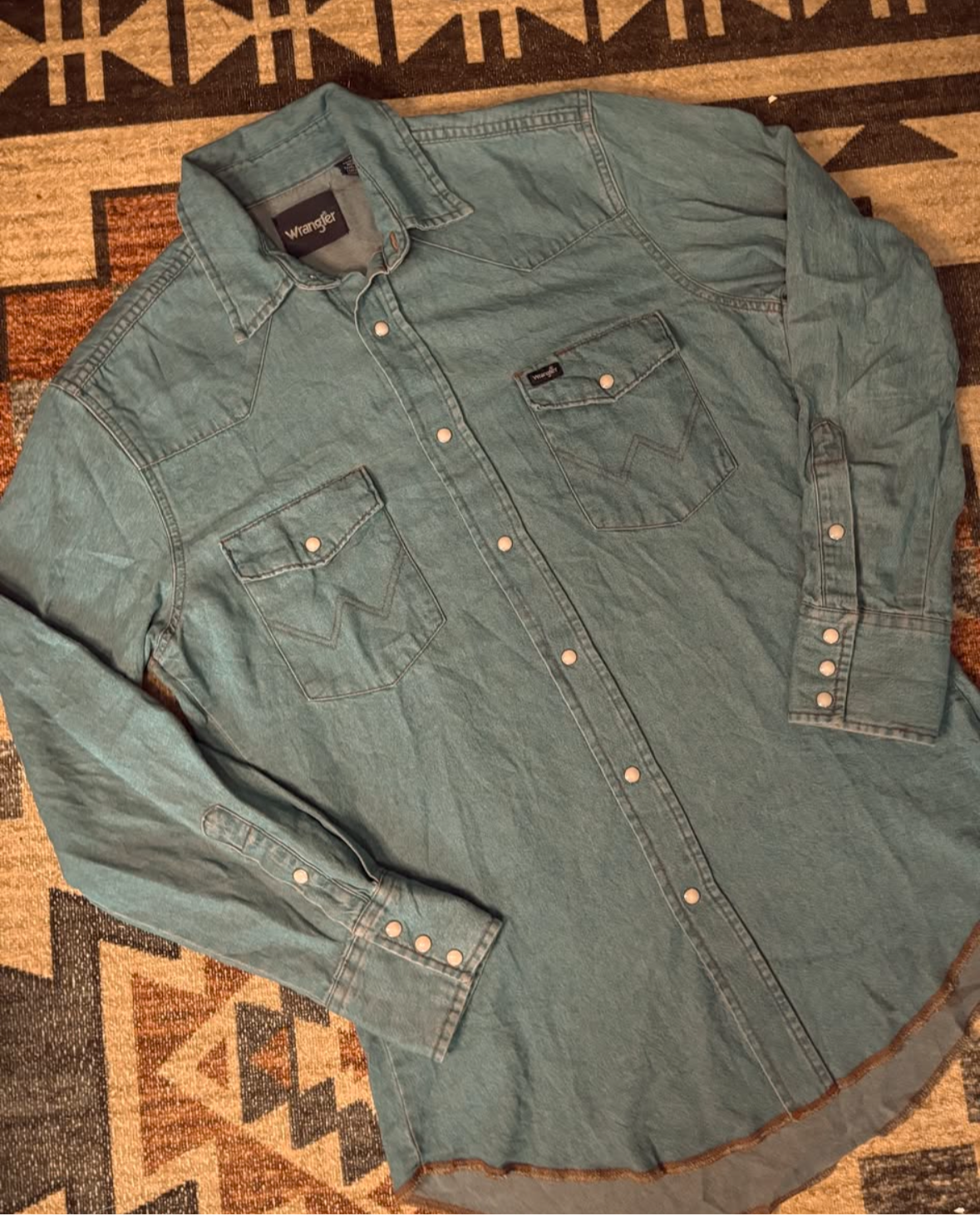 DENIM WRANGLER PEARL SNAP *VINTAGE*