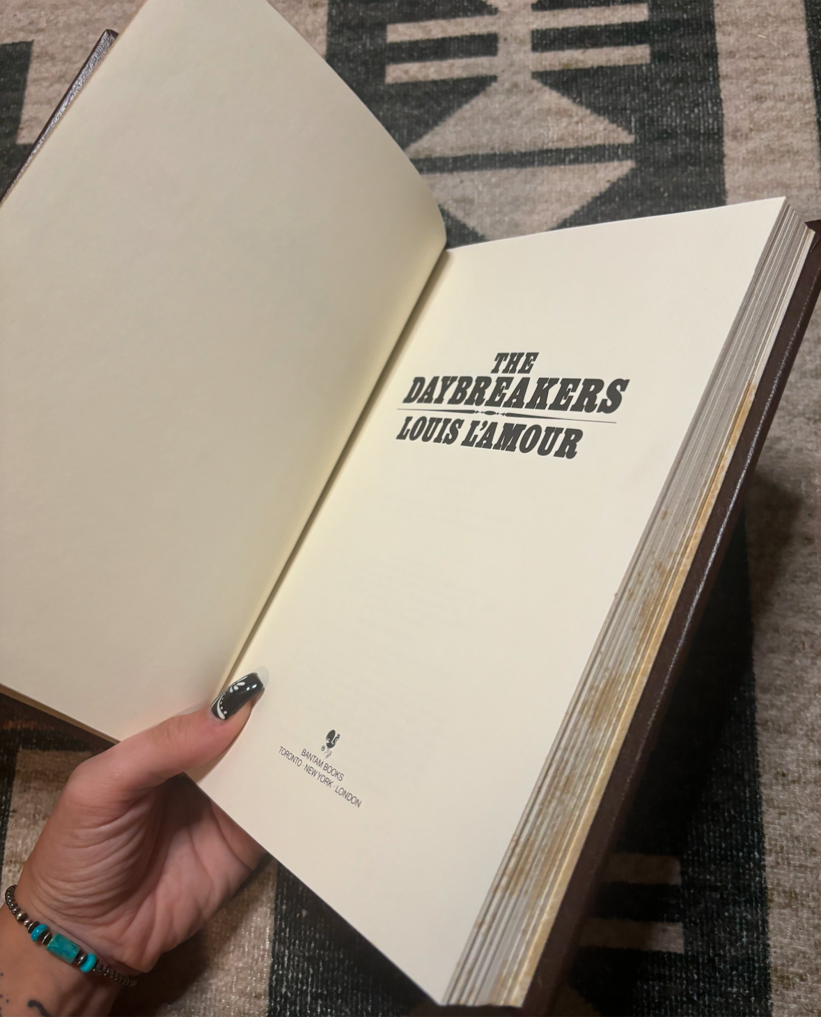 LEATHER BOUND LOUIS L’AMOUR HARDBACK BOOKS- KILLOE, FLINT, DAYBREAKERS *VINTAGE*