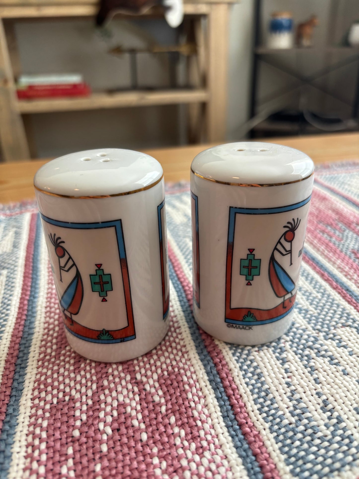 MAACK KOKOPELLI SALT & PEPPER SHAKER SET *VINTAGE*